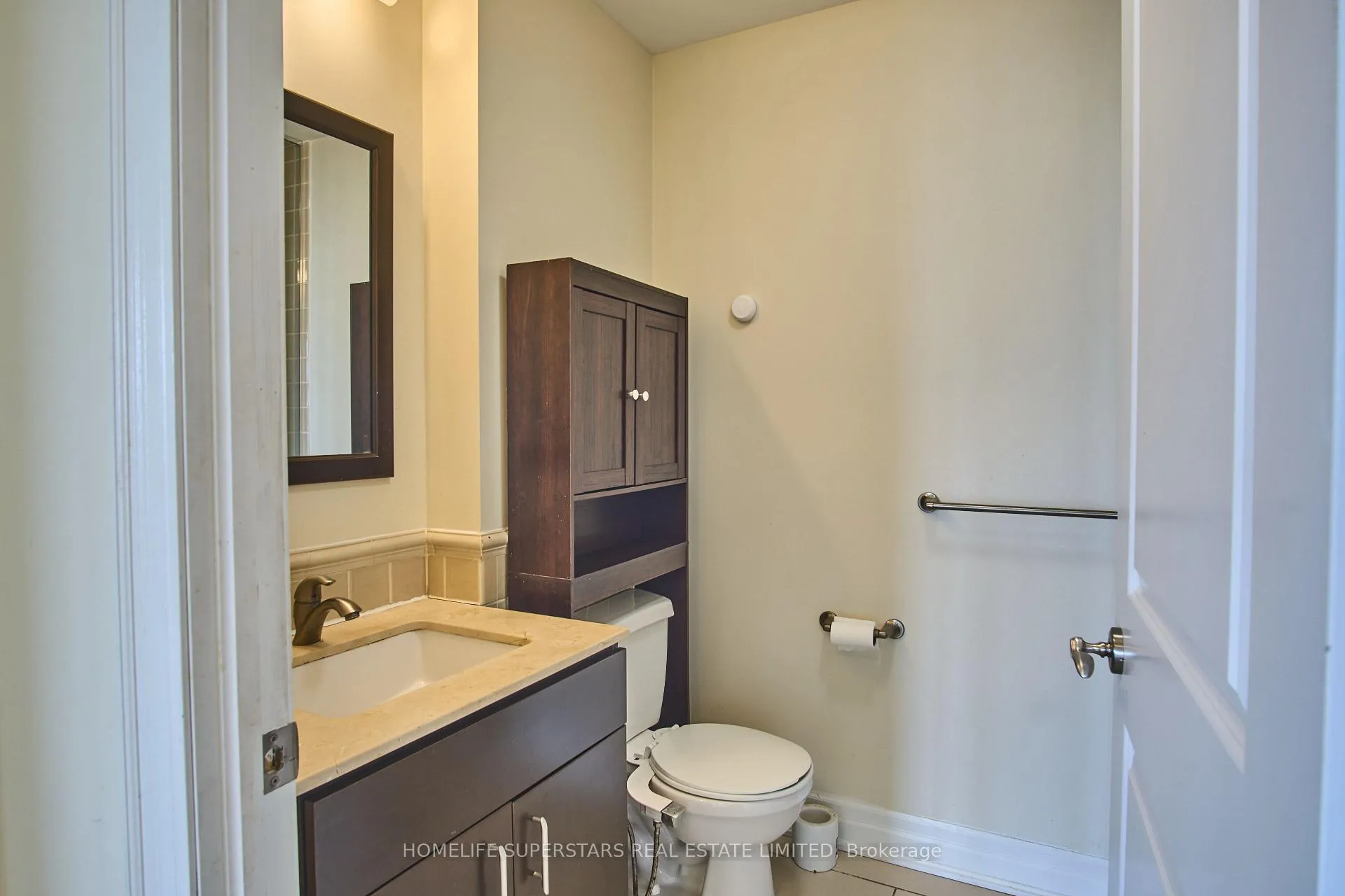 Photo 13 of Unit 509, 100 John Street, Brampton, Downtown Brampton — HOMEH