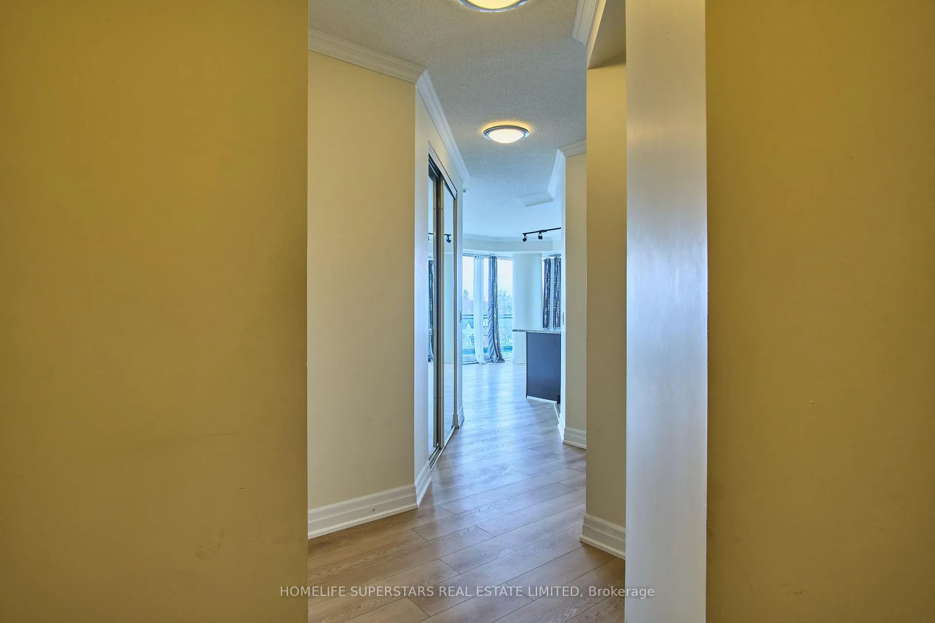 Photo 25 of Unit 509, 100 John Street, Brampton, Downtown Brampton — HOMEH