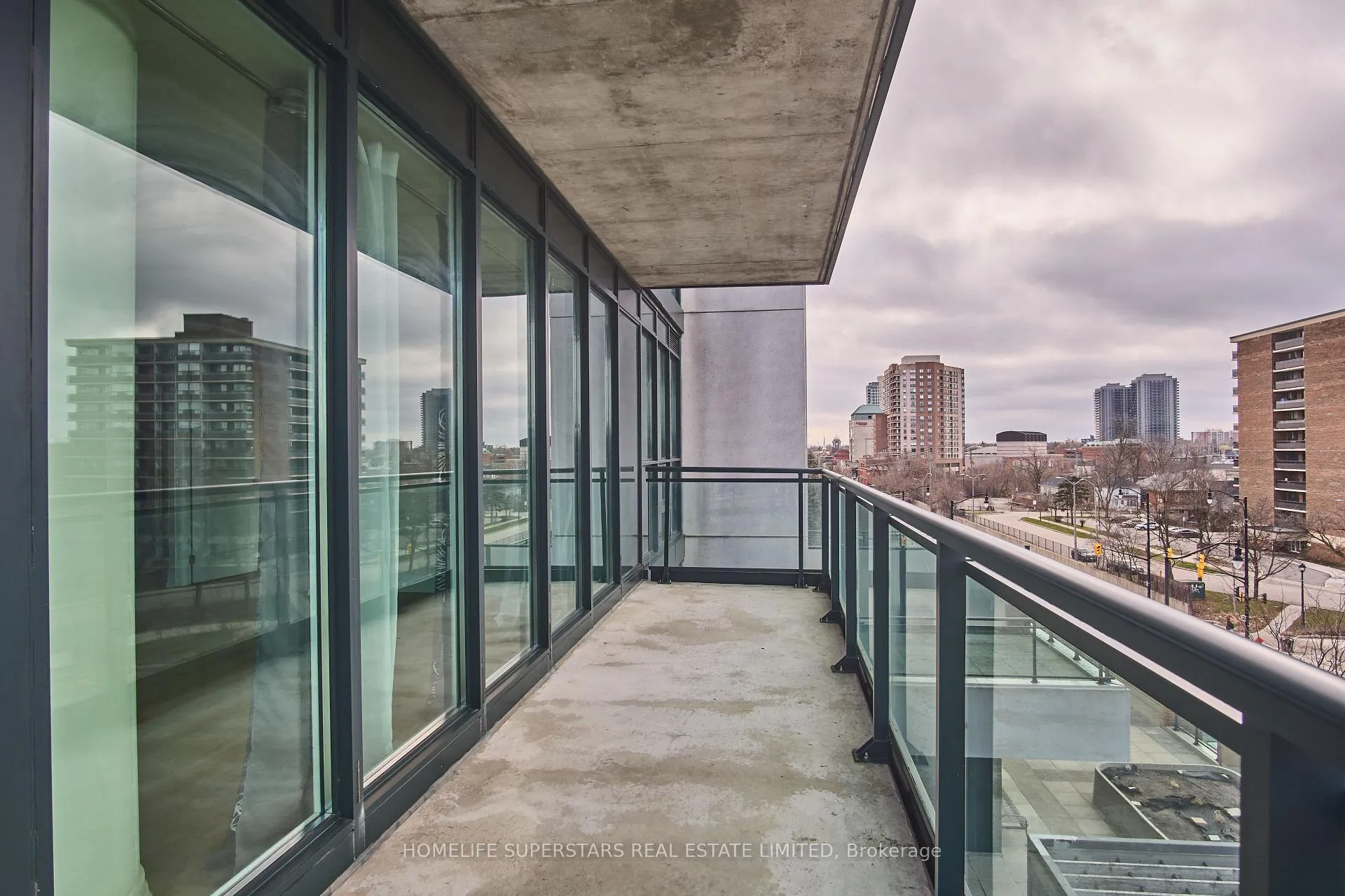 Photo 29 of Unit 509, 100 John Street, Brampton, Downtown Brampton — HOMEH