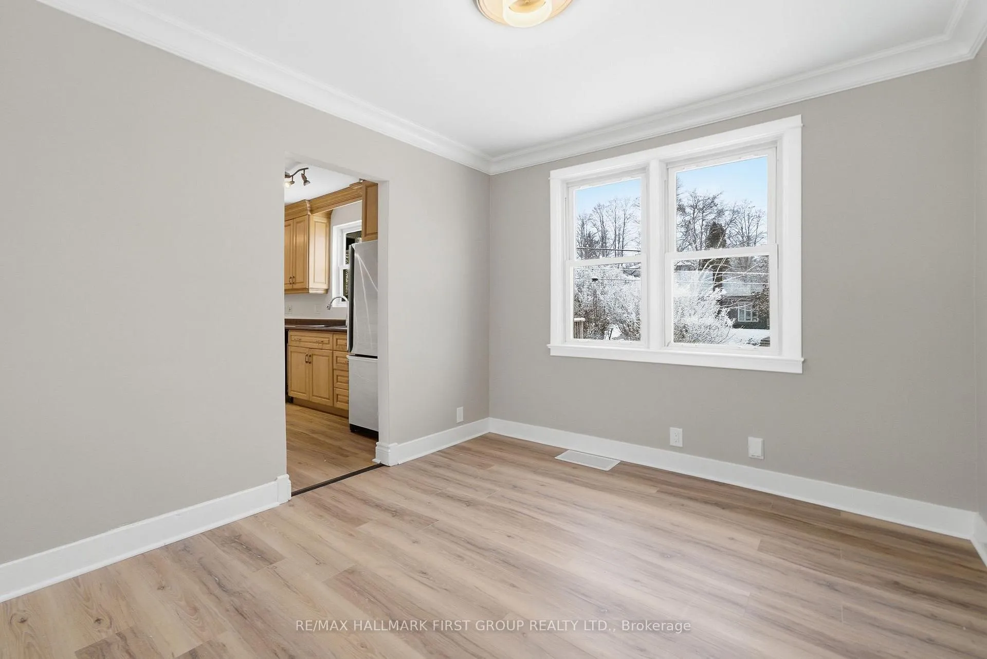 Photo 12 of 16 Sutcliffe Boulevard, Quinte West, Trenton Ward — HOMEH