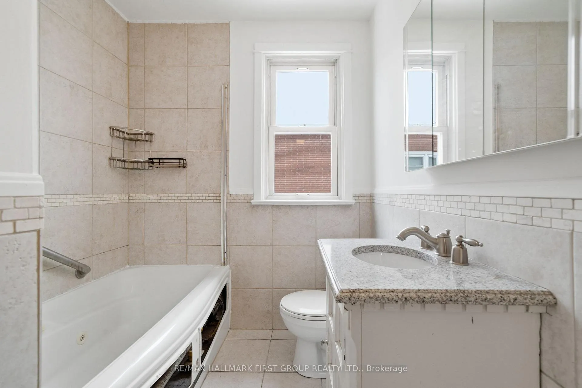 Photo 26 of 16 Sutcliffe Boulevard, Quinte West, Trenton Ward — HOMEH