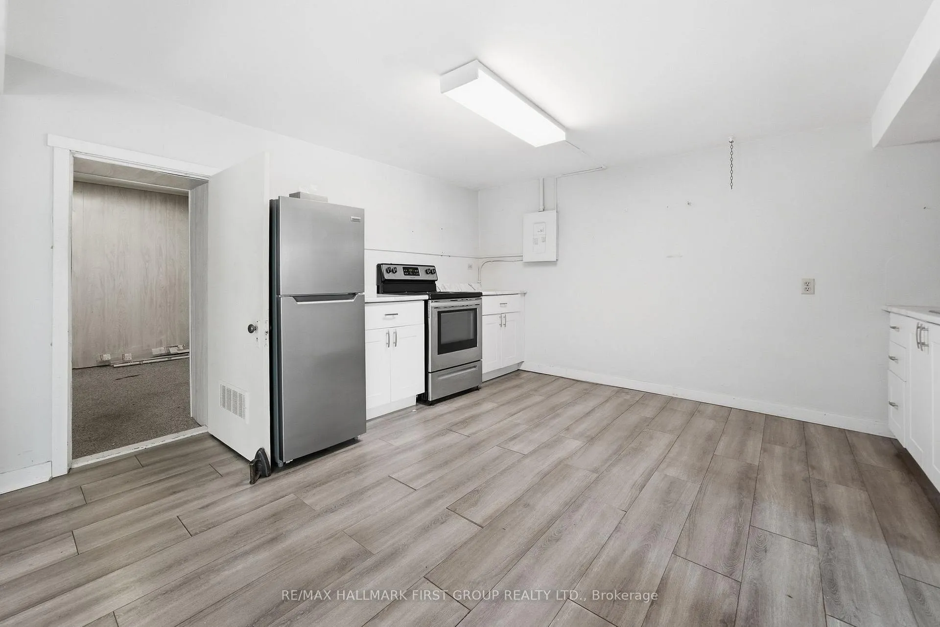 Photo 32 of 16 Sutcliffe Boulevard, Quinte West, Trenton Ward — HOMEH