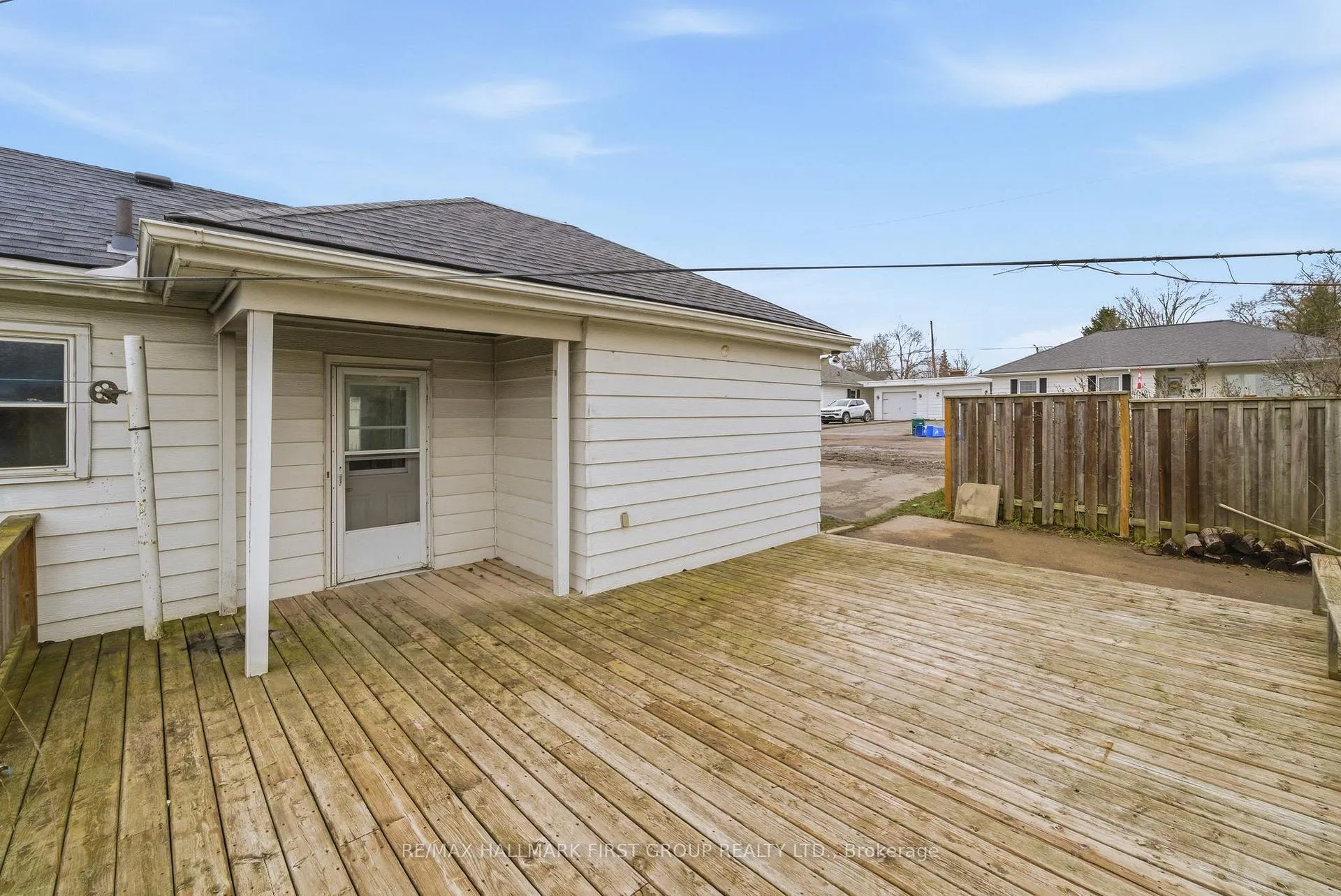 Photo 41 of 16 Sutcliffe Boulevard, Quinte West, Trenton Ward — HOMEH