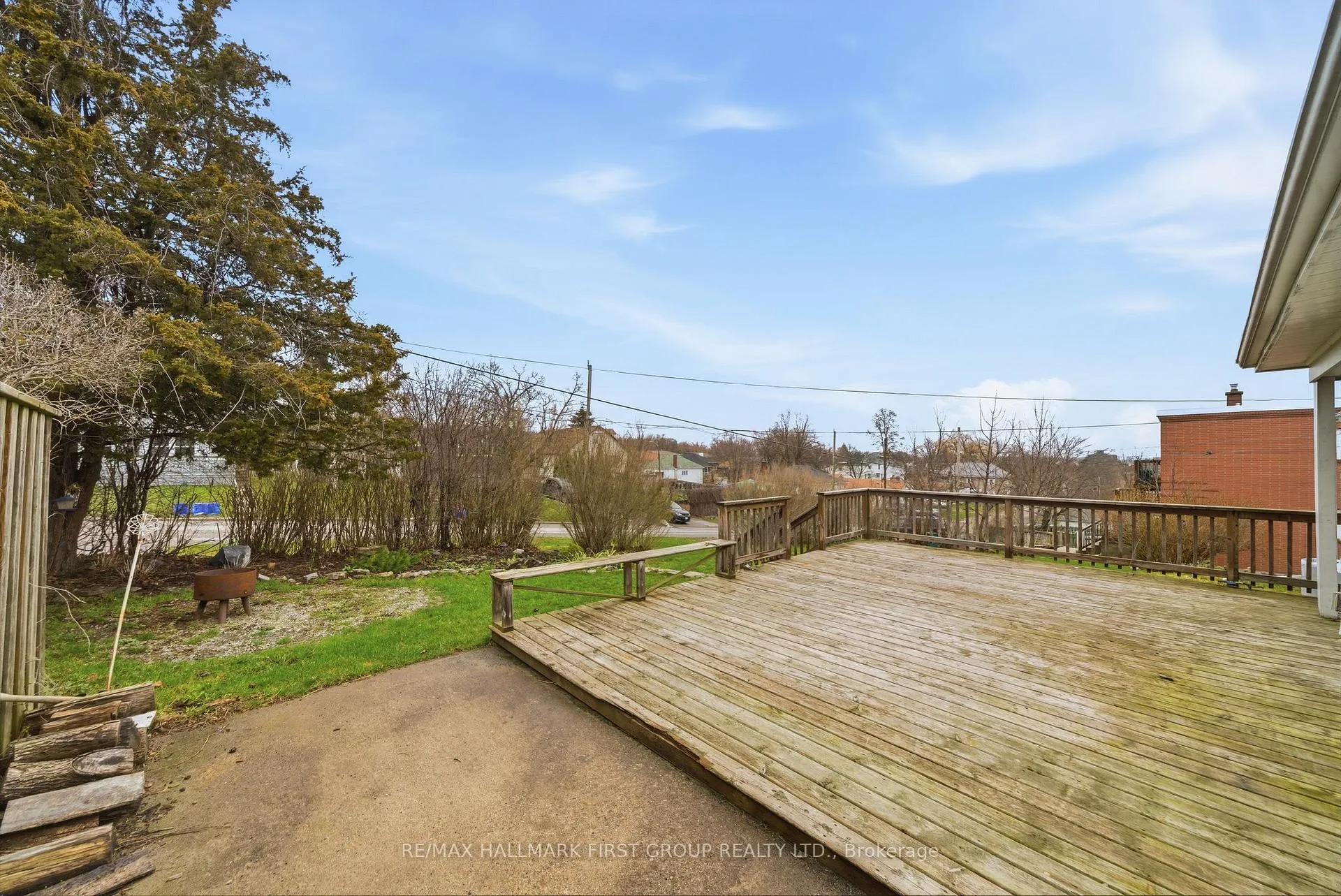 Photo 43 of 16 Sutcliffe Boulevard, Quinte West, Trenton Ward — HOMEH