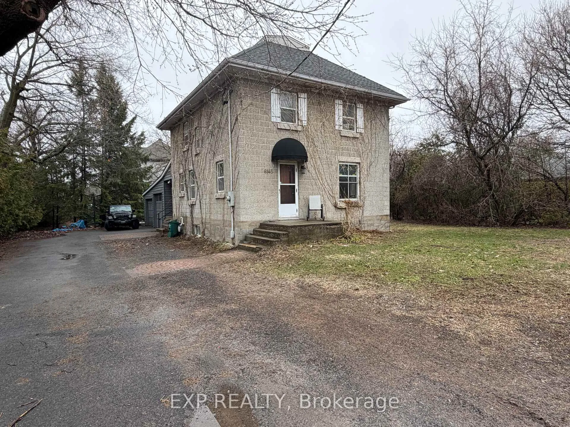 Photo 2 of 6145 Abbott Street E, Ottawa, Stittsville (Central) — HOMEH