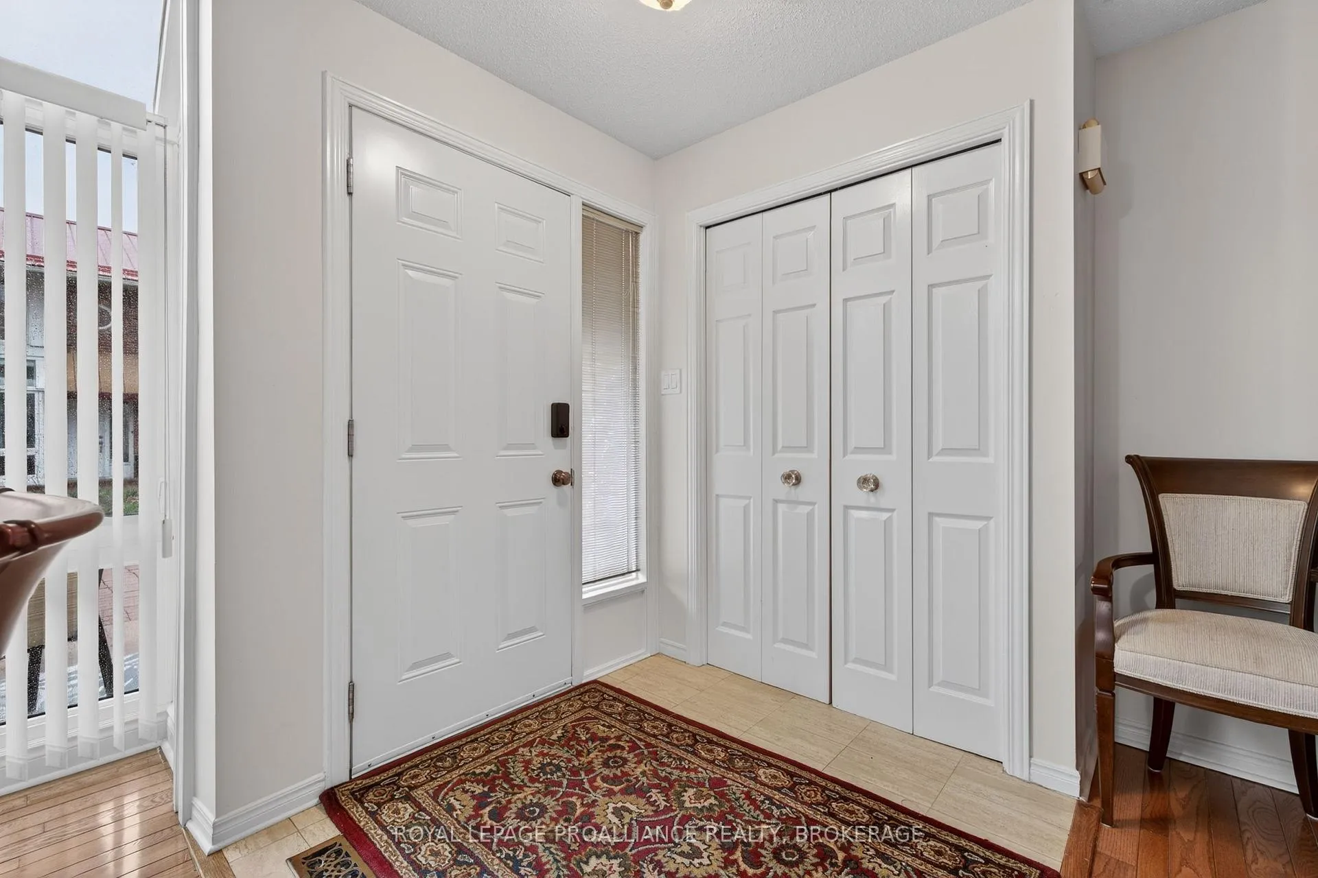 Photo 5 of Unit 22, 1 Place D'armes, Kingston, East of Sir John A. Blvd — HOMEH
