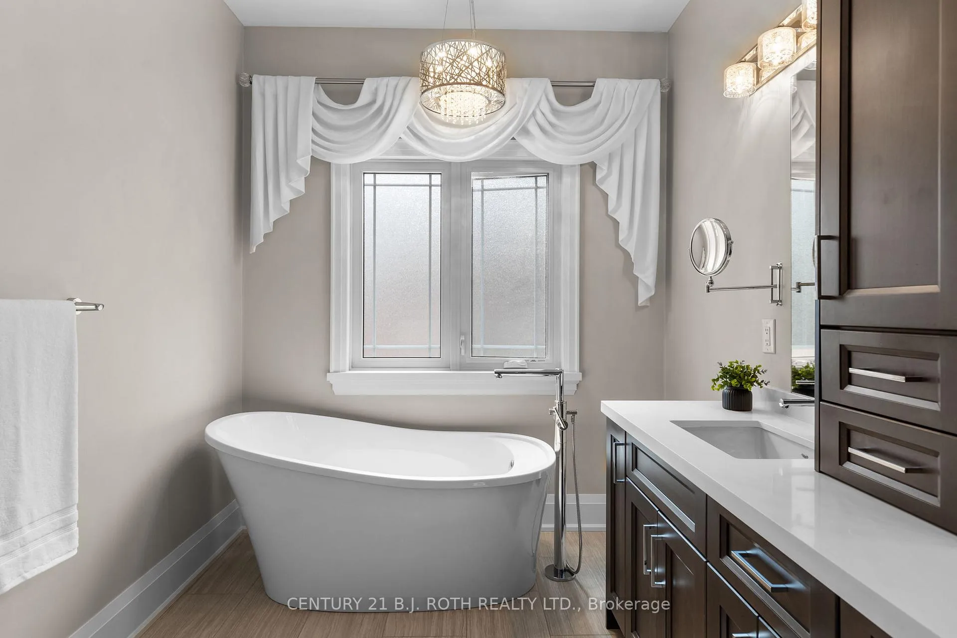 Photo 19 of 41 Osborn Street, Essa, Angus — HOMEH