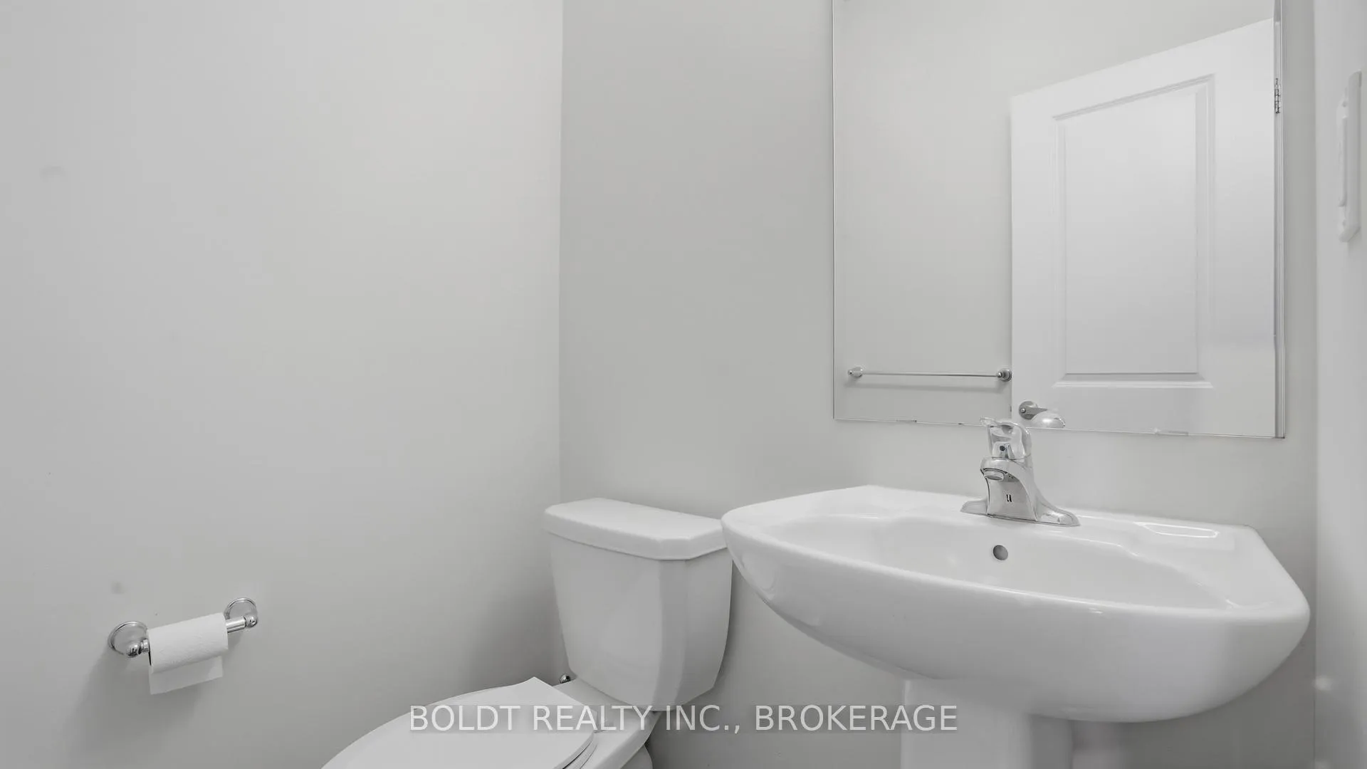 Photo 6 of Unit 11, 7789 Kalar Road, Niagara Falls, Brown — HOMEH