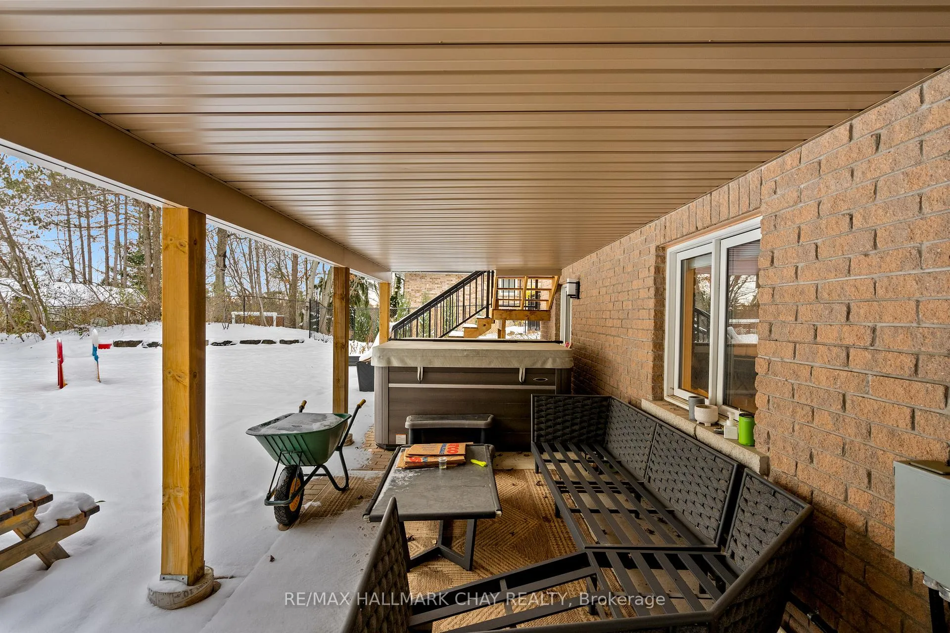 Photo 28 of 3 Forest Hill Drive, Springwater, Midhurst — HOMEH