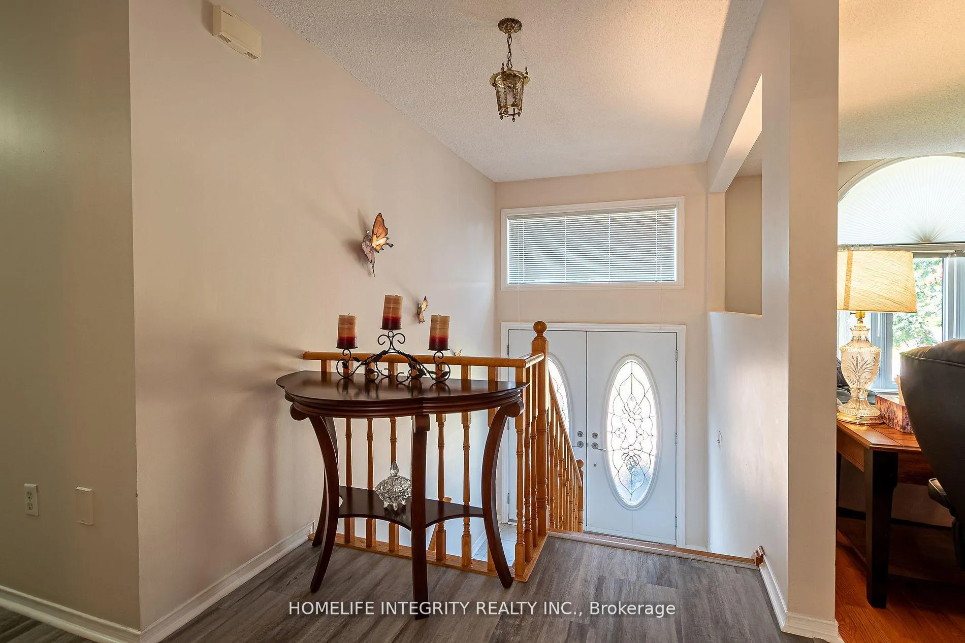 Photo 9 of 37 Brouwer Crescent, Wasaga Beach — HOMEH