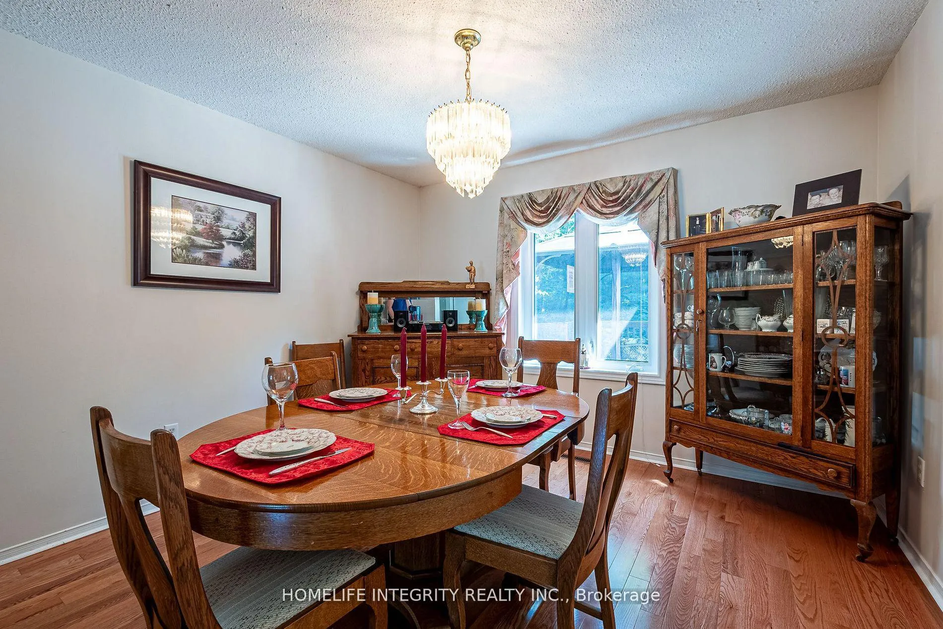 Photo 14 of 37 Brouwer Crescent, Wasaga Beach — HOMEH
