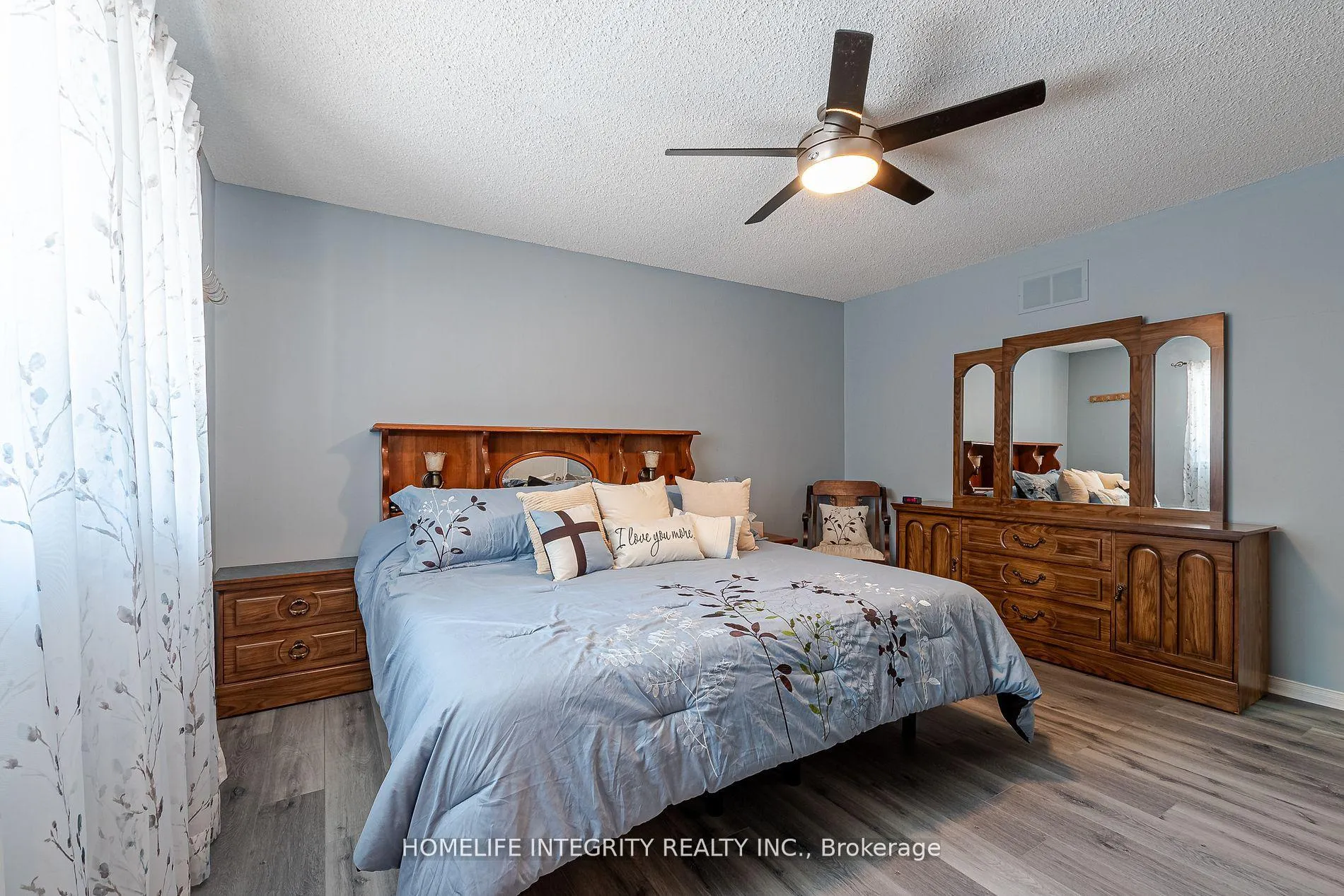 Photo 21 of 37 Brouwer Crescent, Wasaga Beach — HOMEH