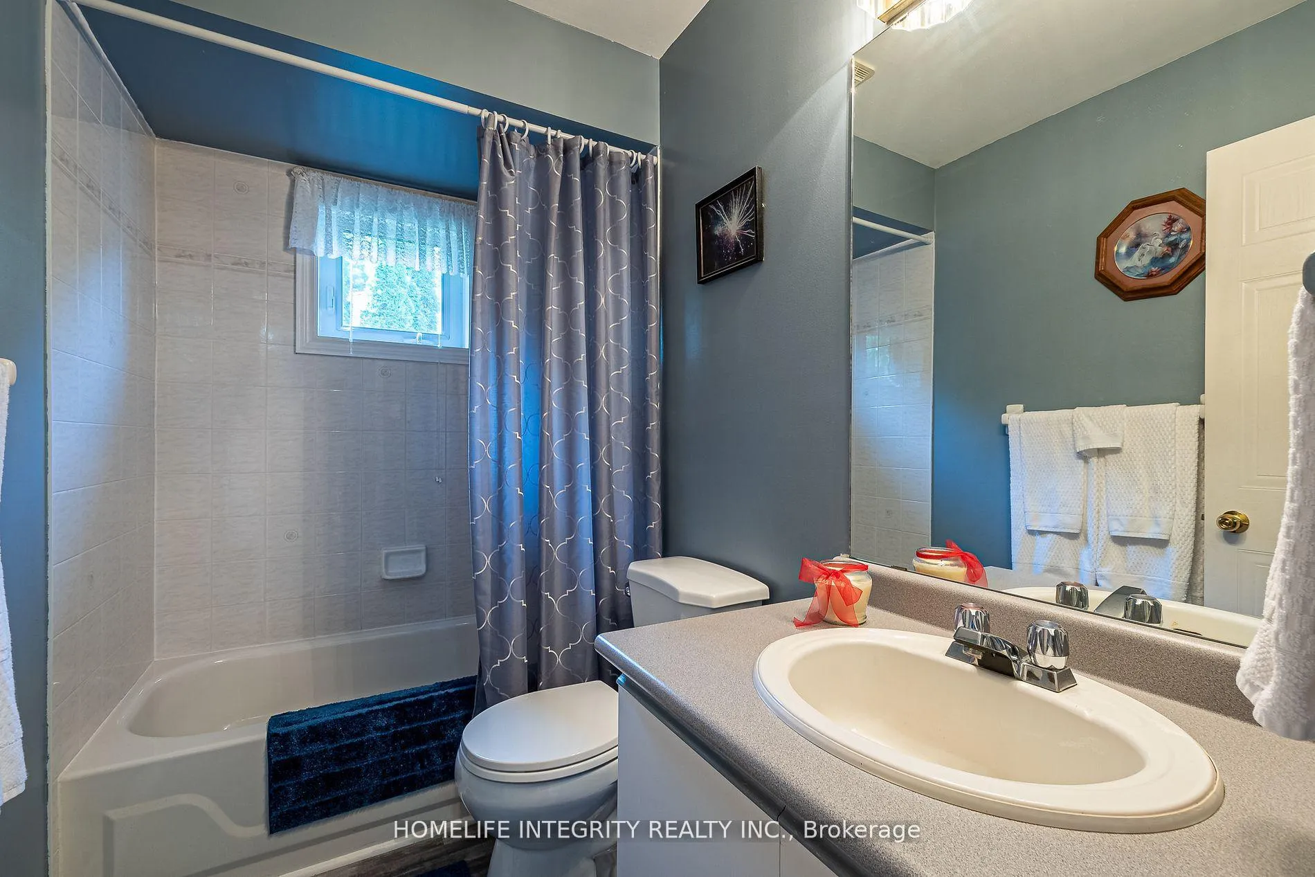 Photo 24 of 37 Brouwer Crescent, Wasaga Beach — HOMEH