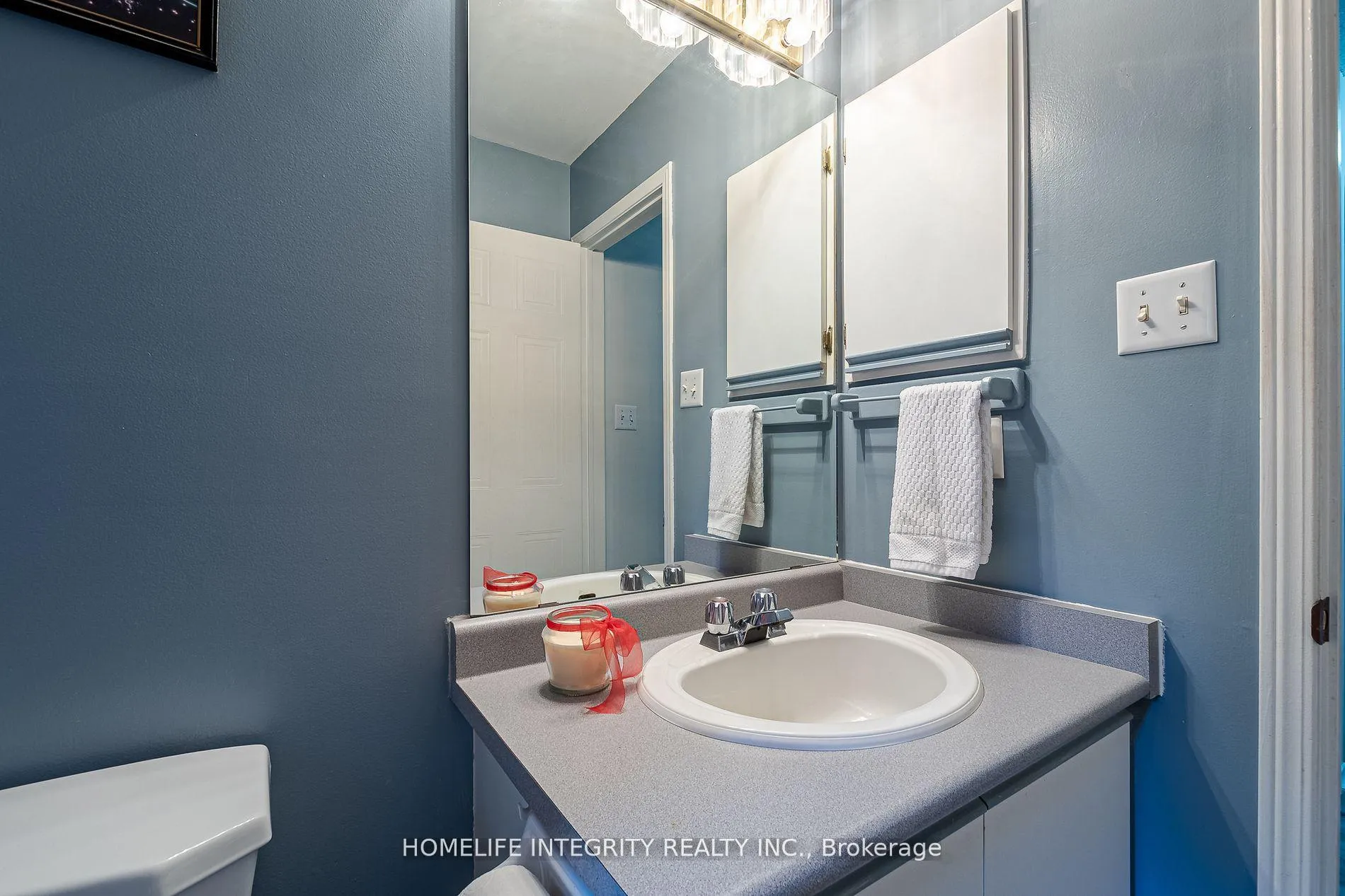 Photo 25 of 37 Brouwer Crescent, Wasaga Beach — HOMEH