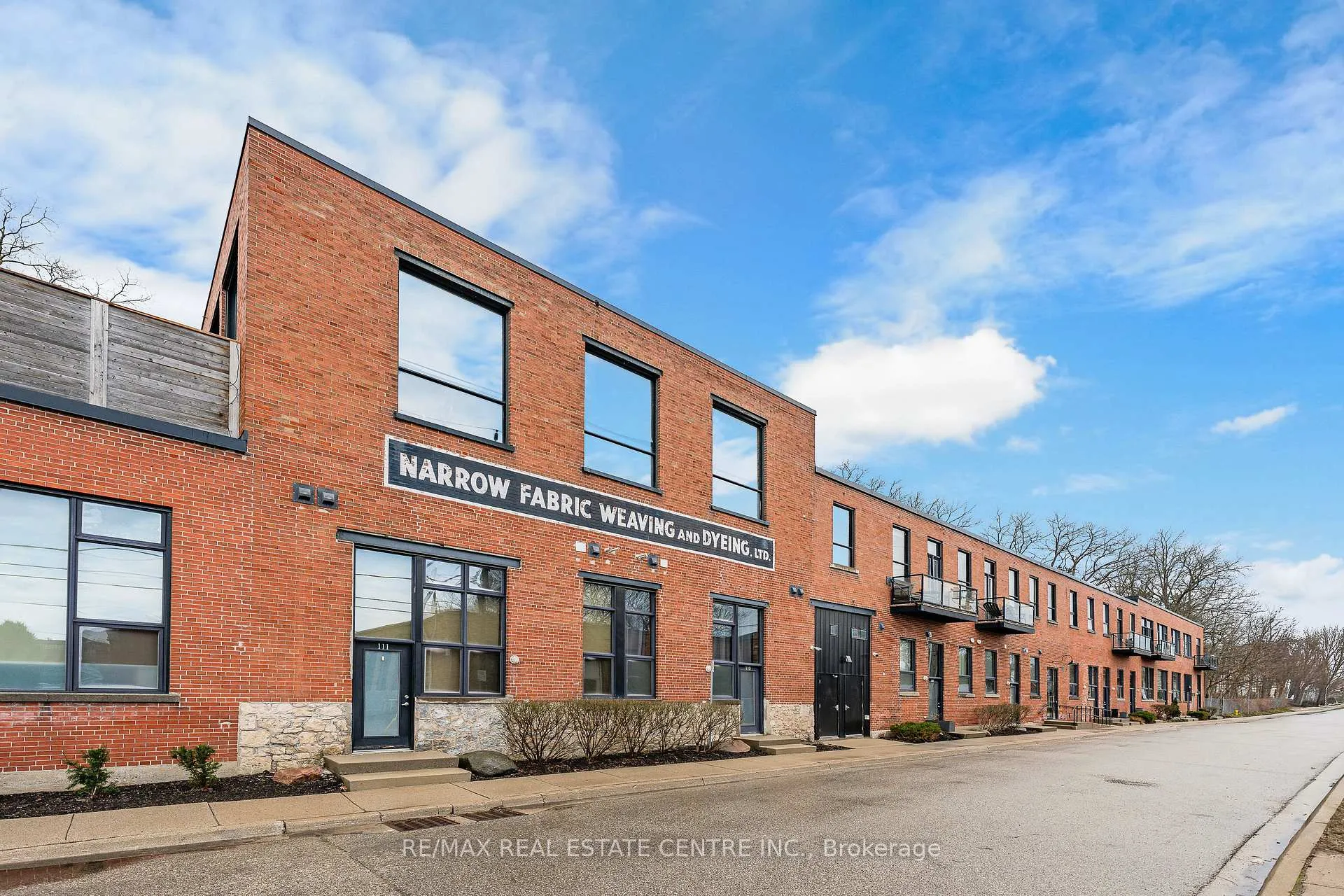 Photo 1 of Unit 212, 85 Spruce Street, Cambridge, East Galt — HOMEH