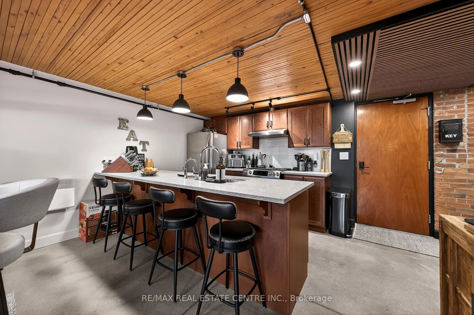 Photo 14 of Unit 212, 85 Spruce Street, Cambridge, East Galt — HOMEH