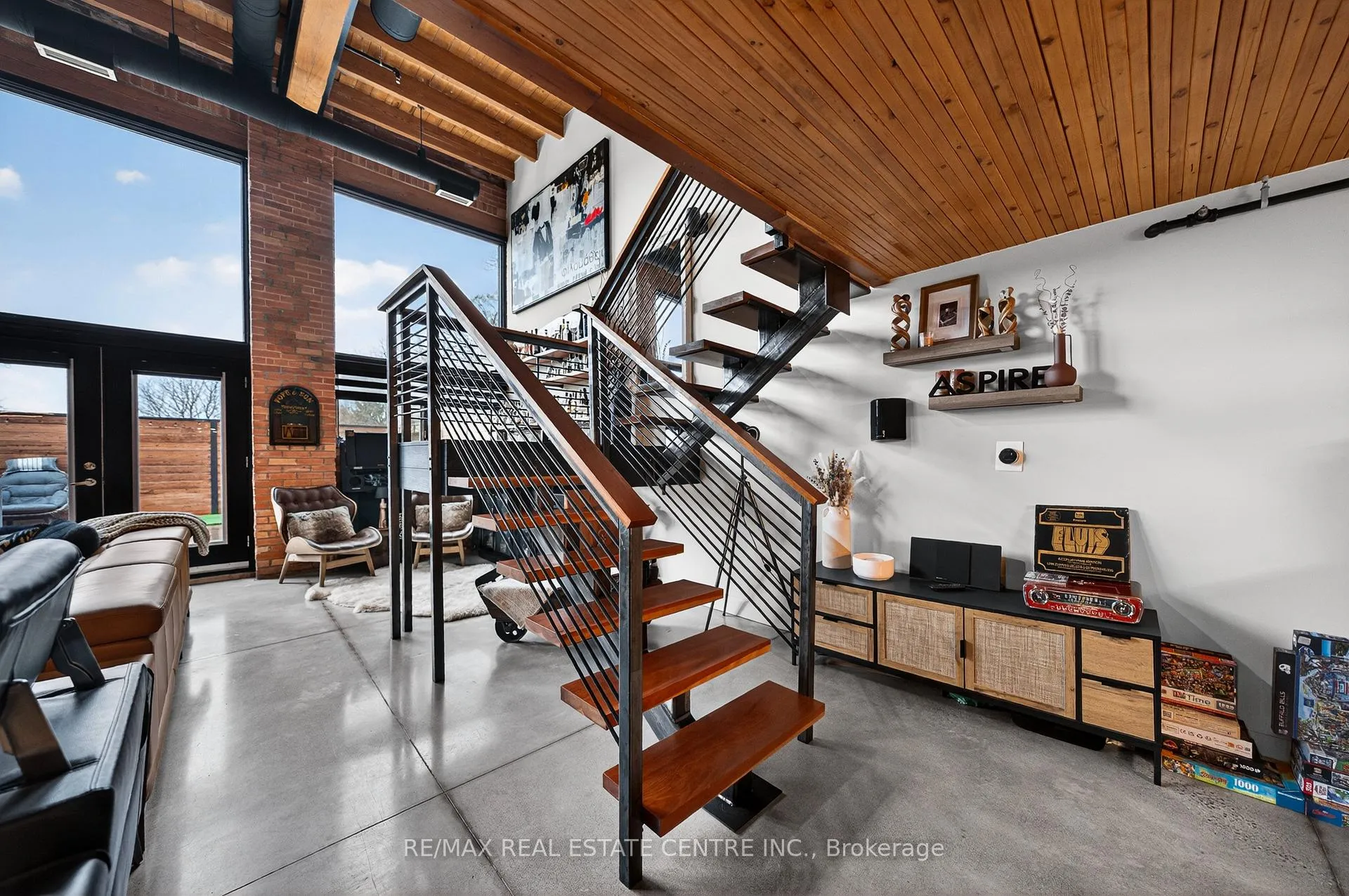Photo 29 of Unit 212, 85 Spruce Street, Cambridge, East Galt — HOMEH