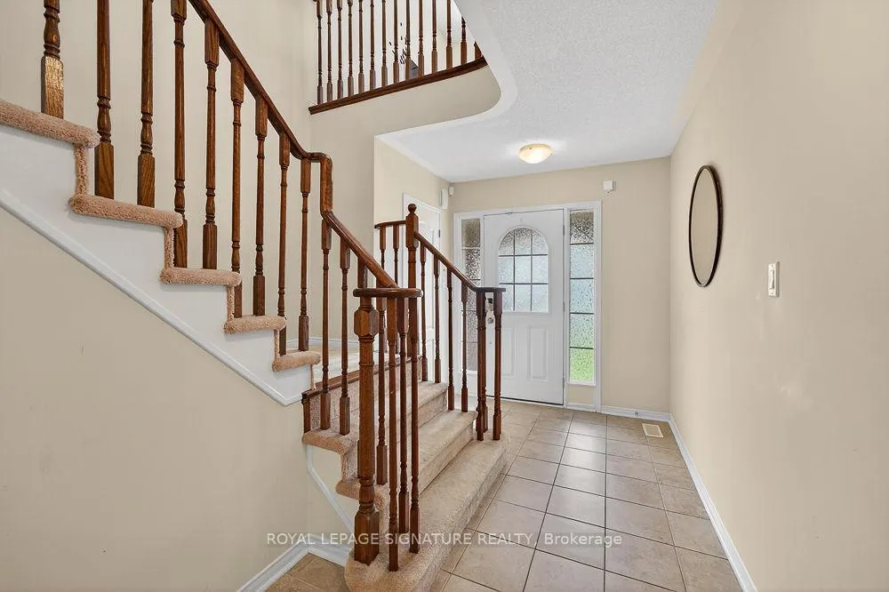 Photo 4 of 787 McCue Drive, Oshawa, Taunton — HOMEH