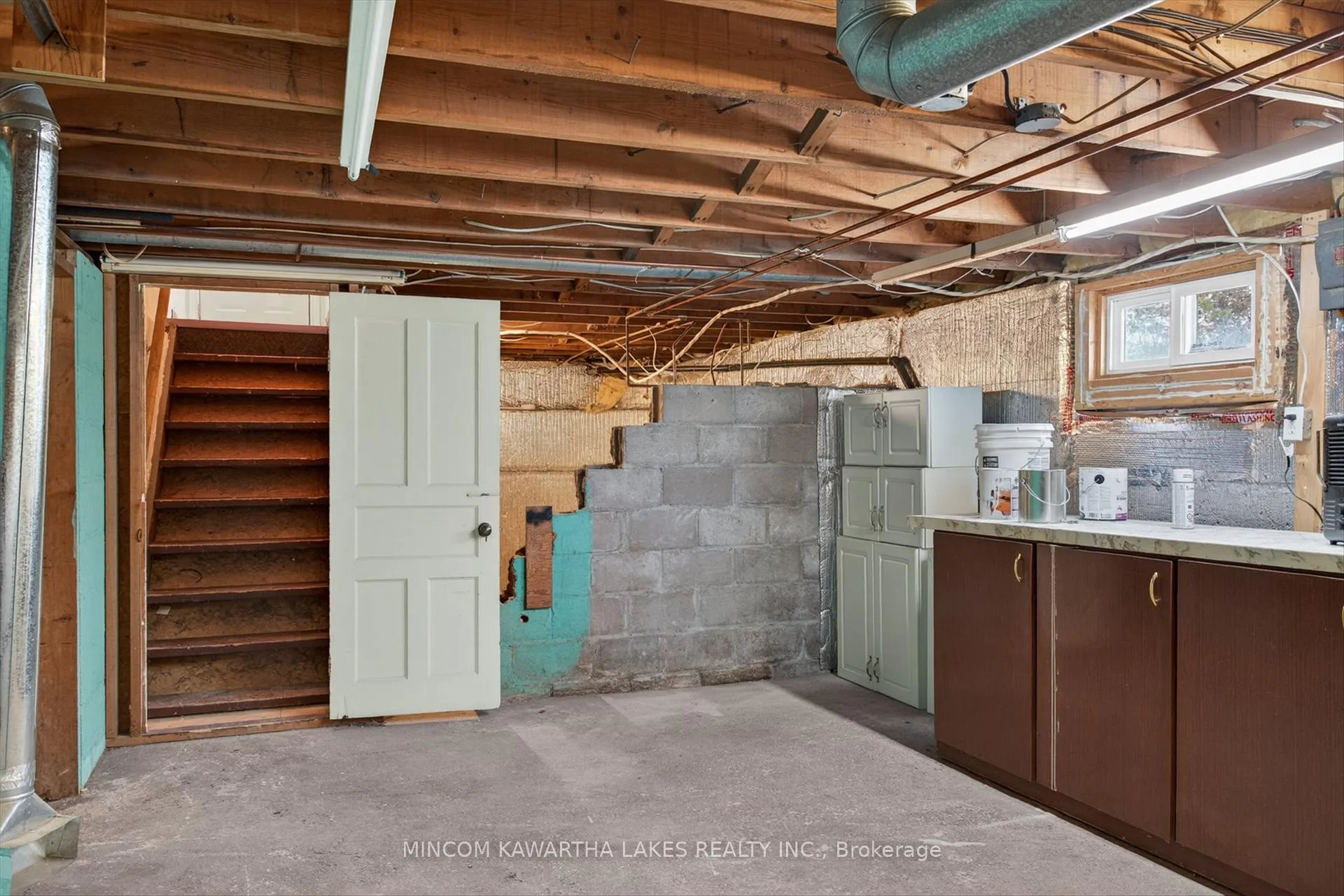 Photo 28 of 8 West Street N, Kawartha Lakes, Fenelon Falls — HOMEH