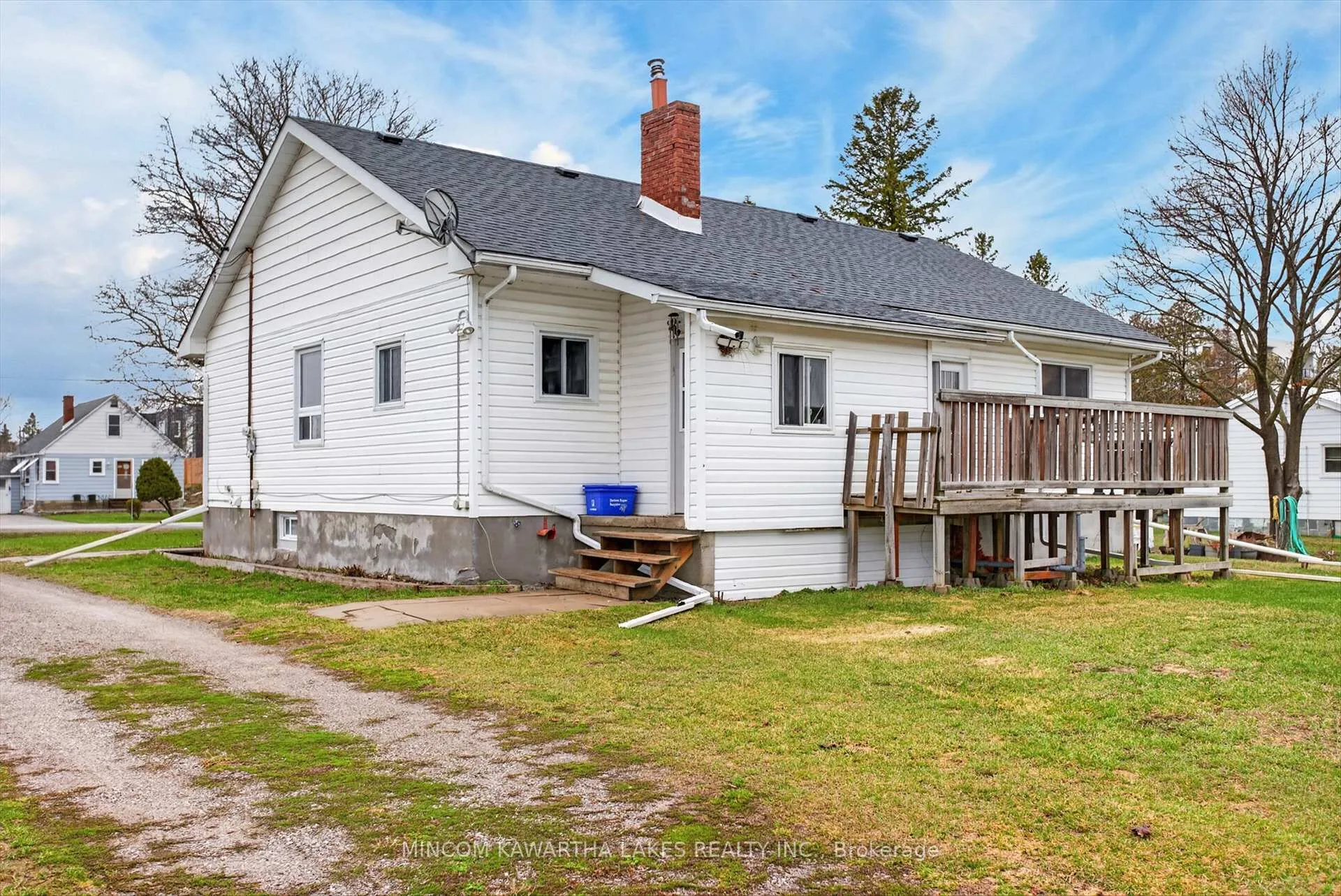 Photo 35 of 8 West Street N, Kawartha Lakes, Fenelon Falls — HOMEH