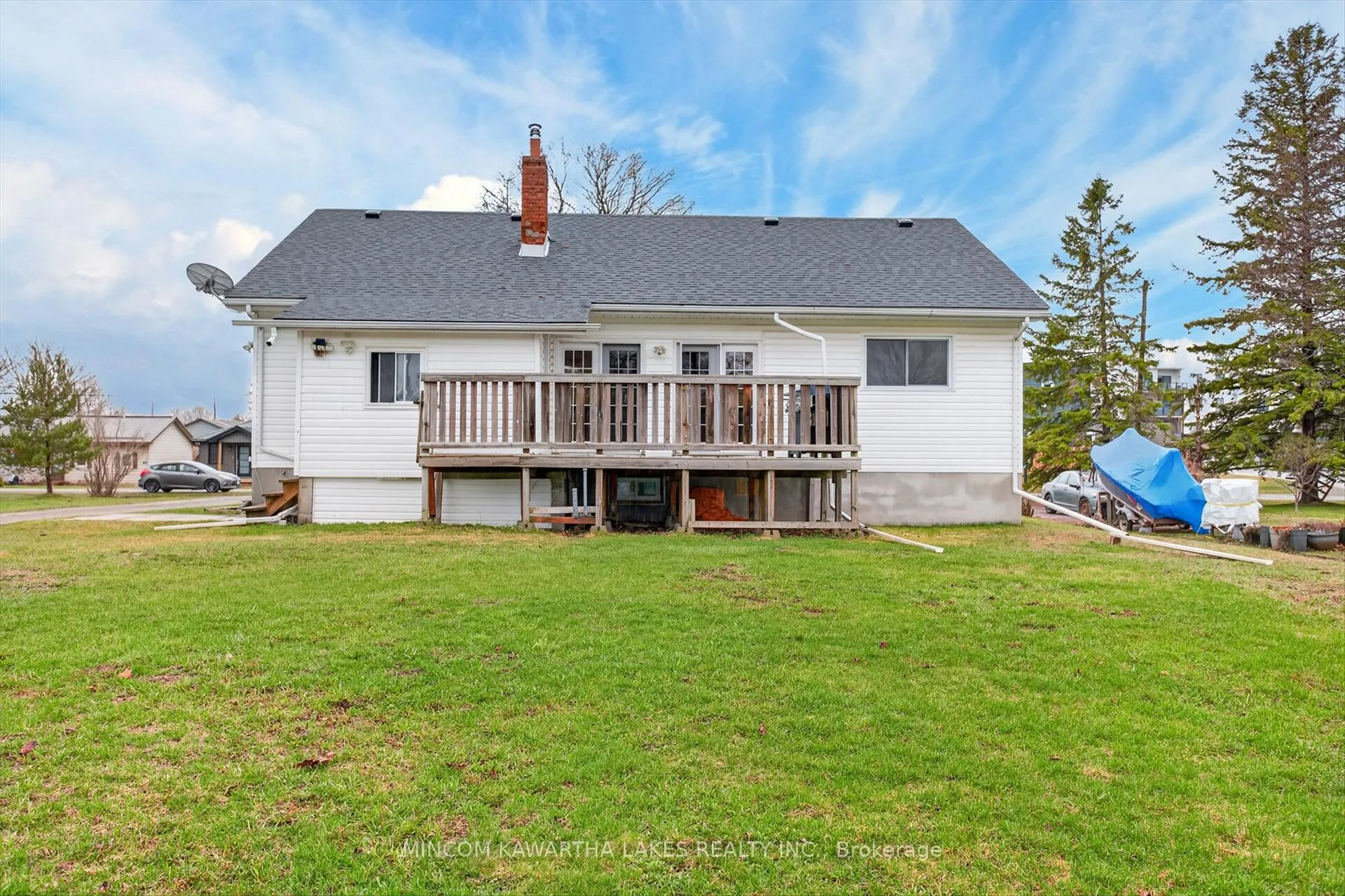 Photo 36 of 8 West Street N, Kawartha Lakes, Fenelon Falls — HOMEH