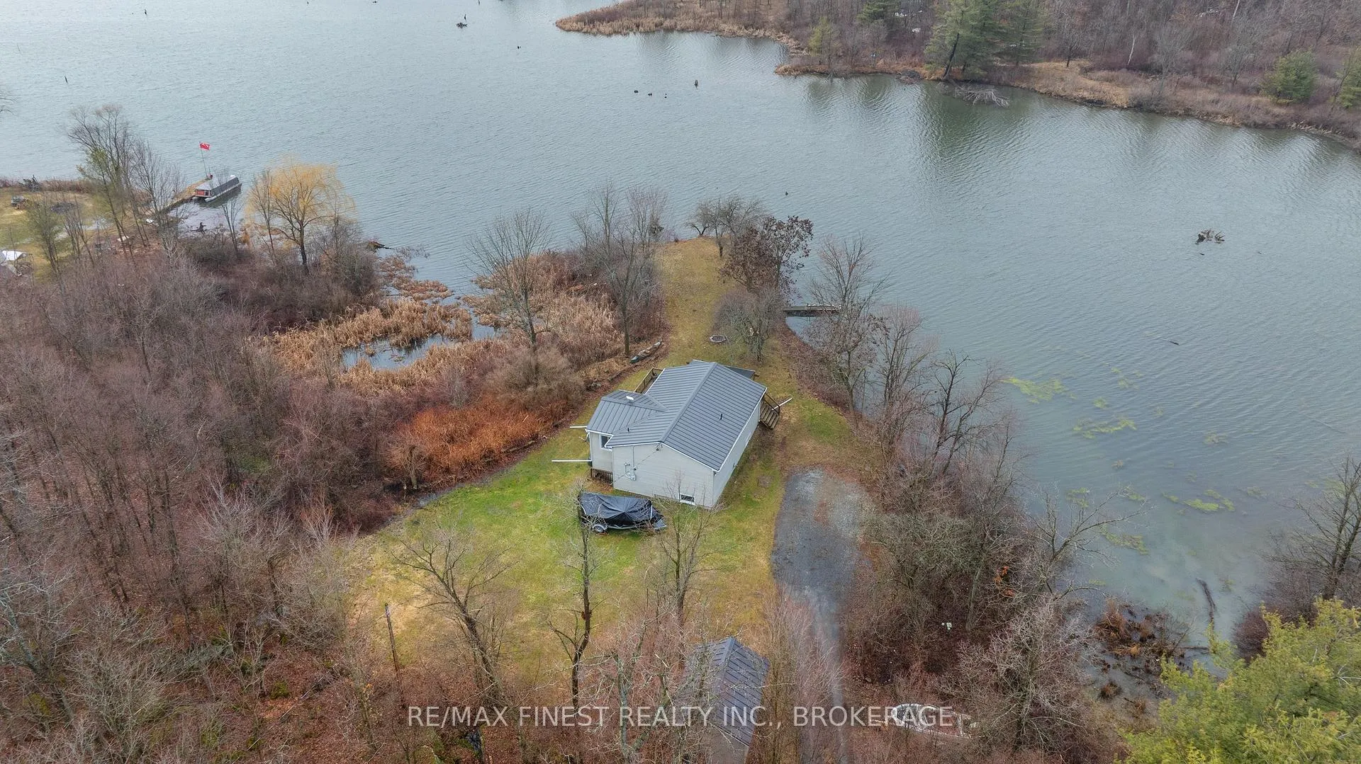 Photo 2 of 4419 Westview Lane, Frontenac, Frontenac South — HOMEH