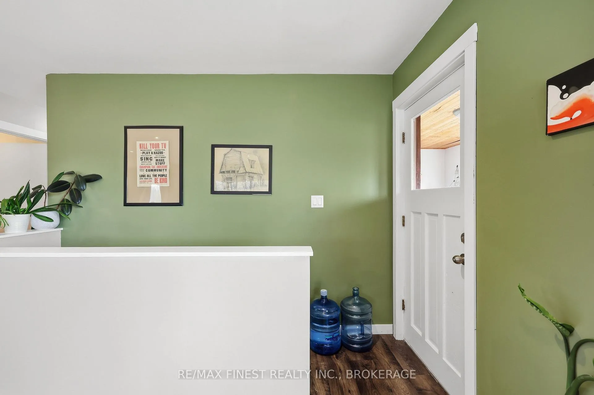 Photo 10 of 4419 Westview Lane, Frontenac, Frontenac South — HOMEH