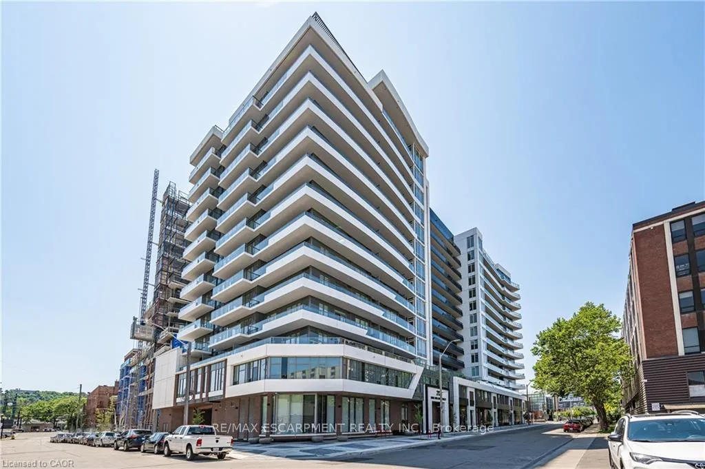Front of Unit 415, 212 King William Street