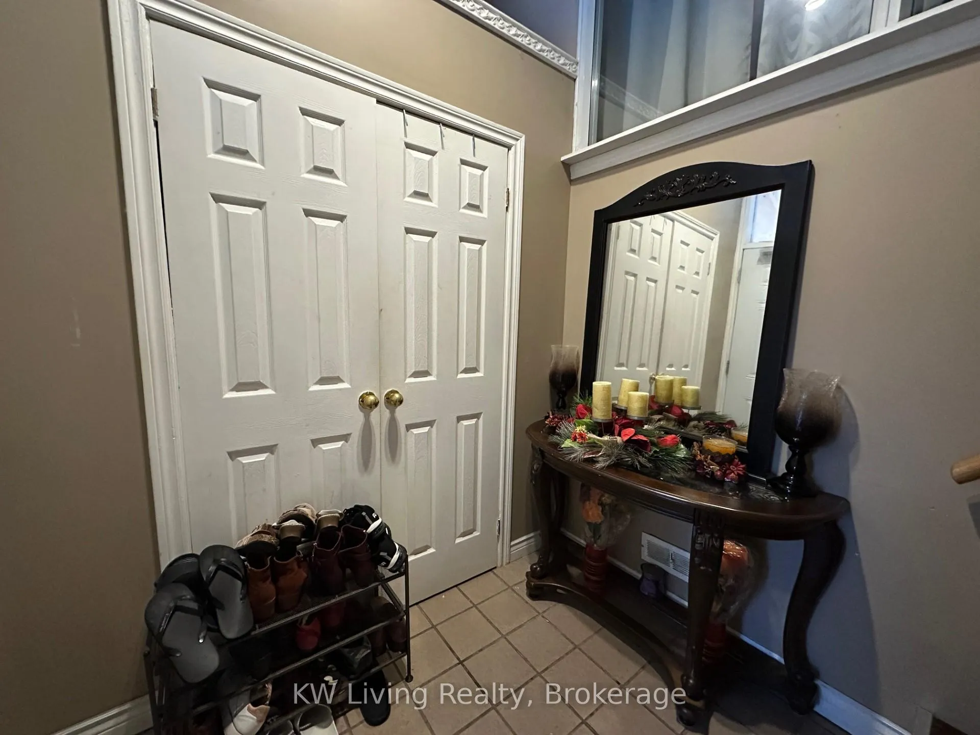 Photo 3 of 782 Liverpool Road, Pickering, Bay Ridges — HOMEH