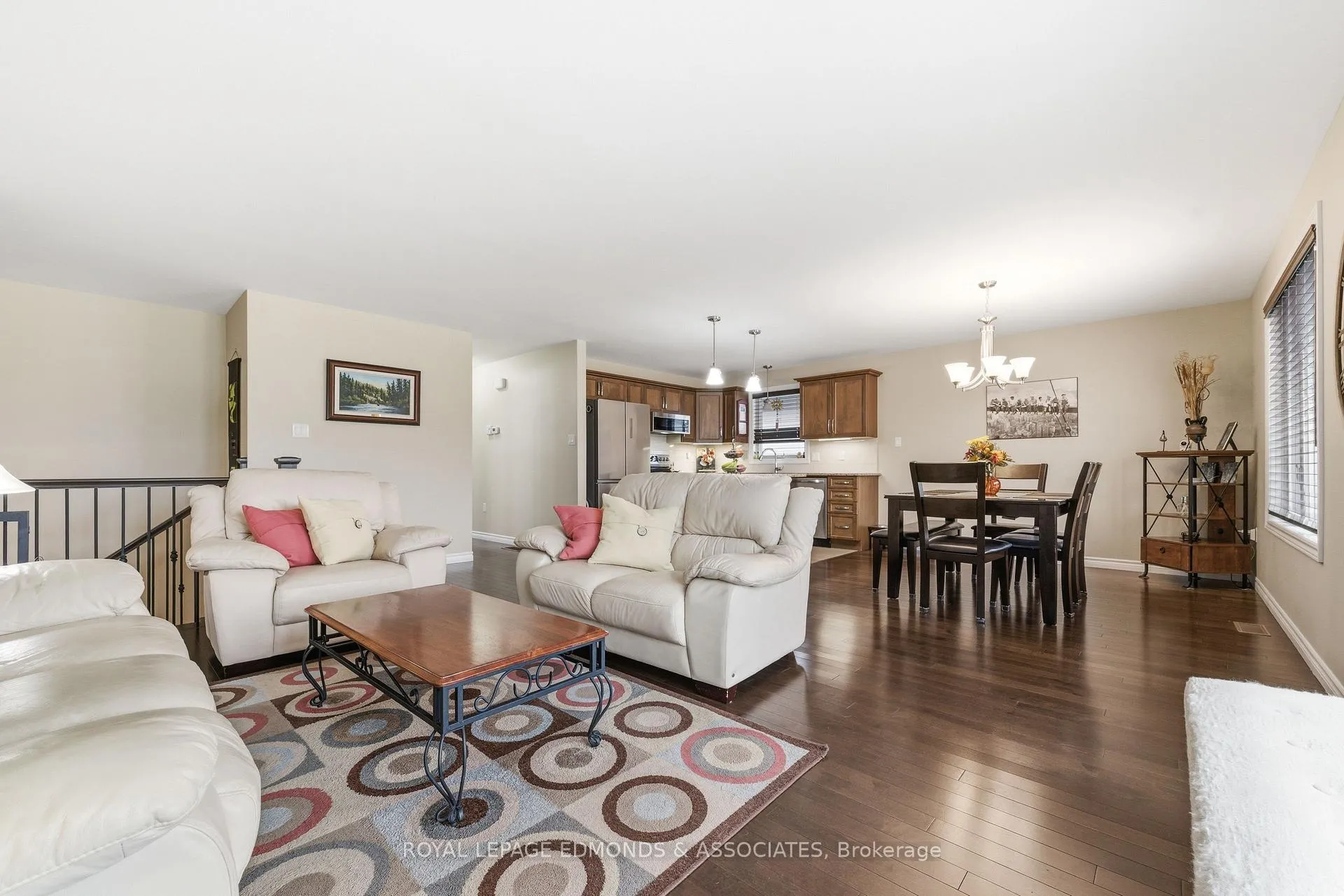 Photo 11 of 5 Nile Street, Petawawa — HOMEH