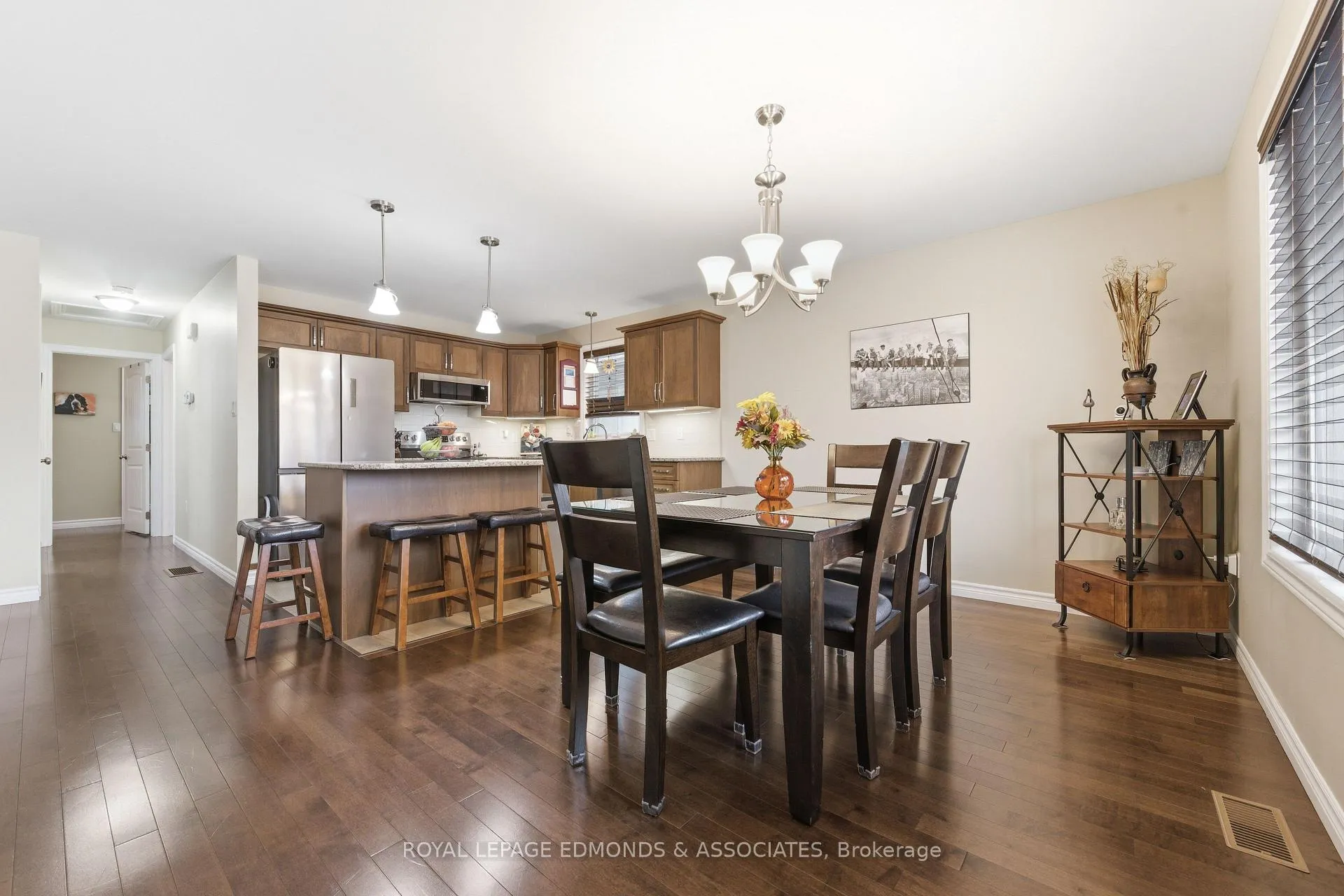 Photo 12 of 5 Nile Street, Petawawa — HOMEH