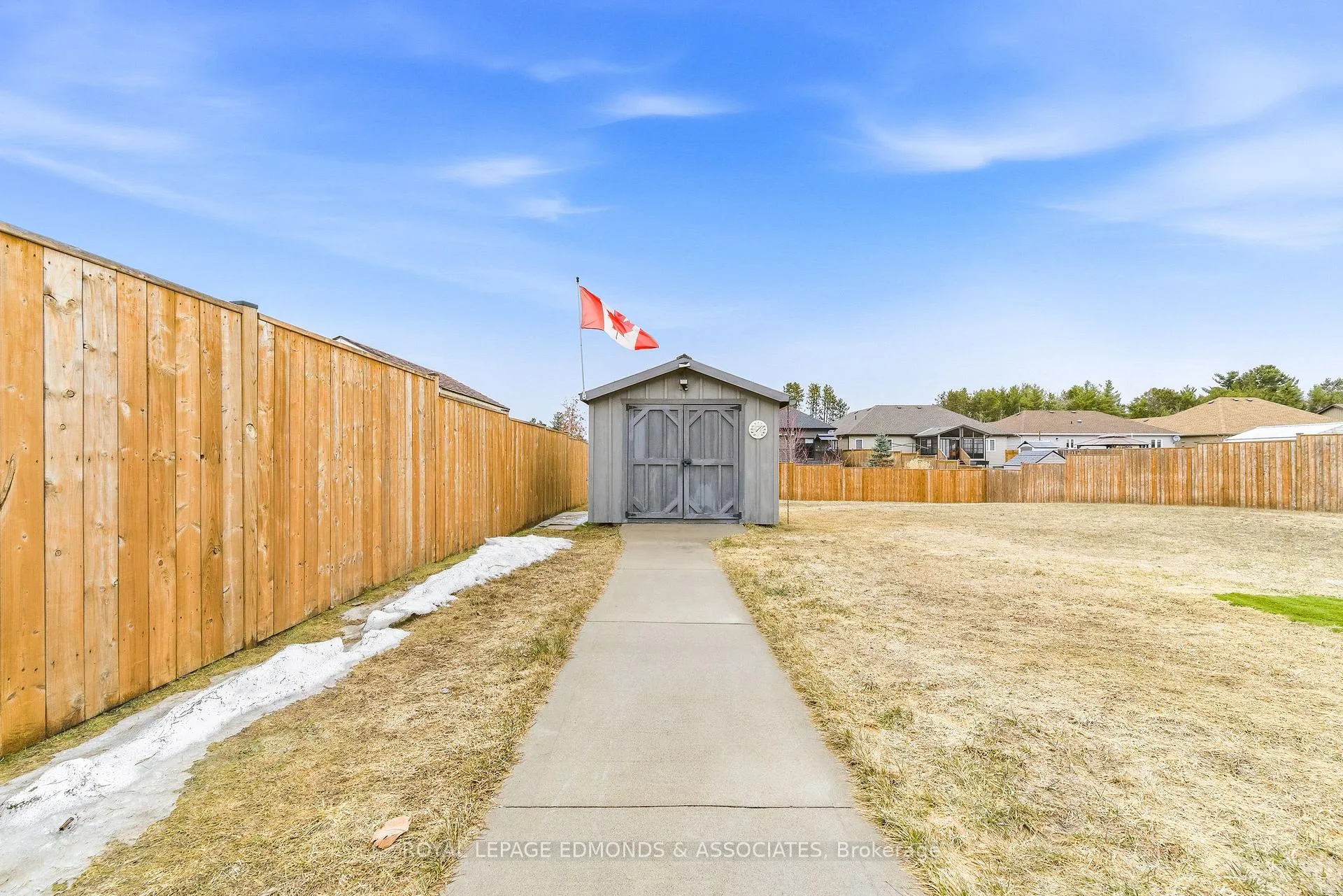 Photo 31 of 5 Nile Street, Petawawa — HOMEH