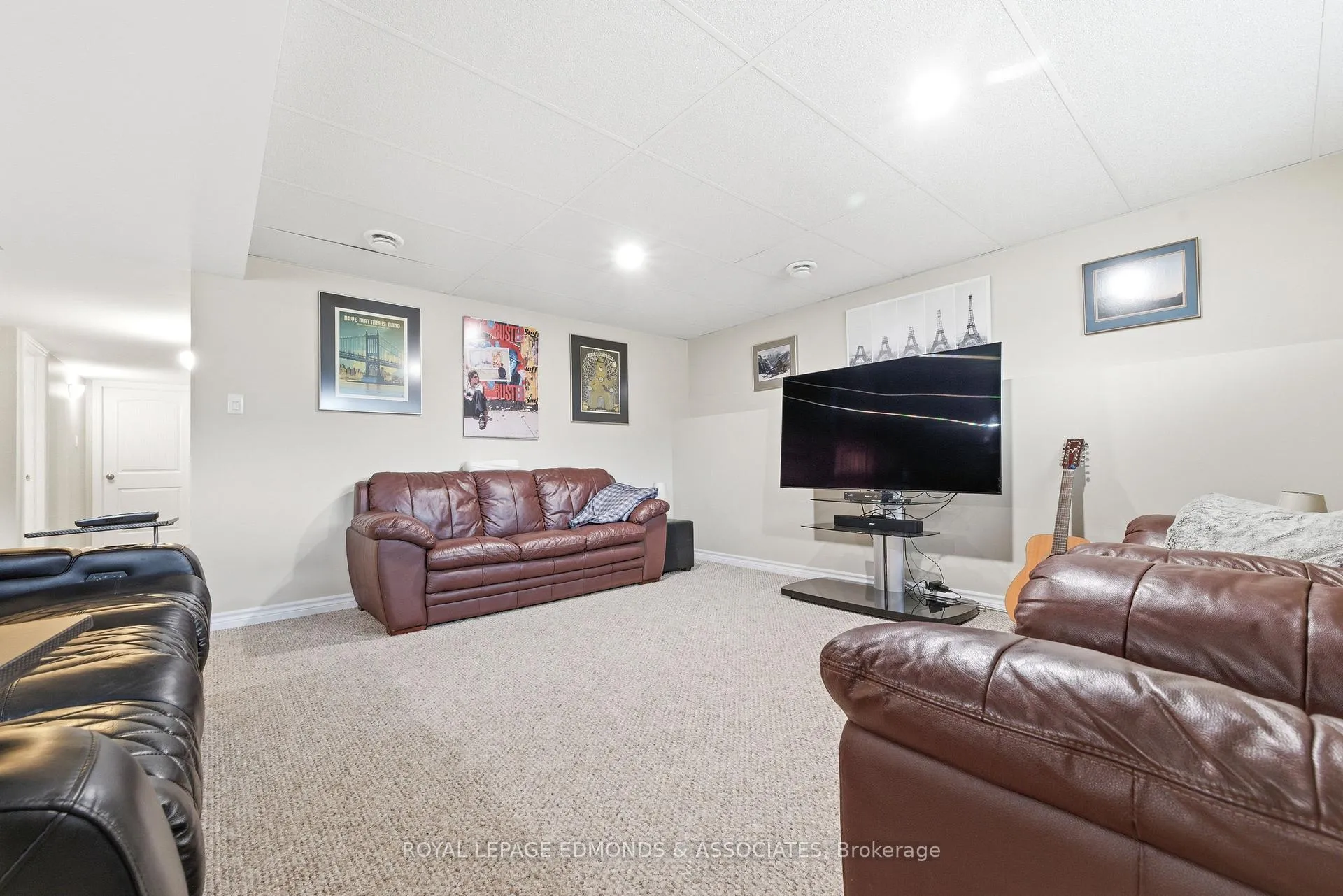 Photo 35 of 5 Nile Street, Petawawa — HOMEH