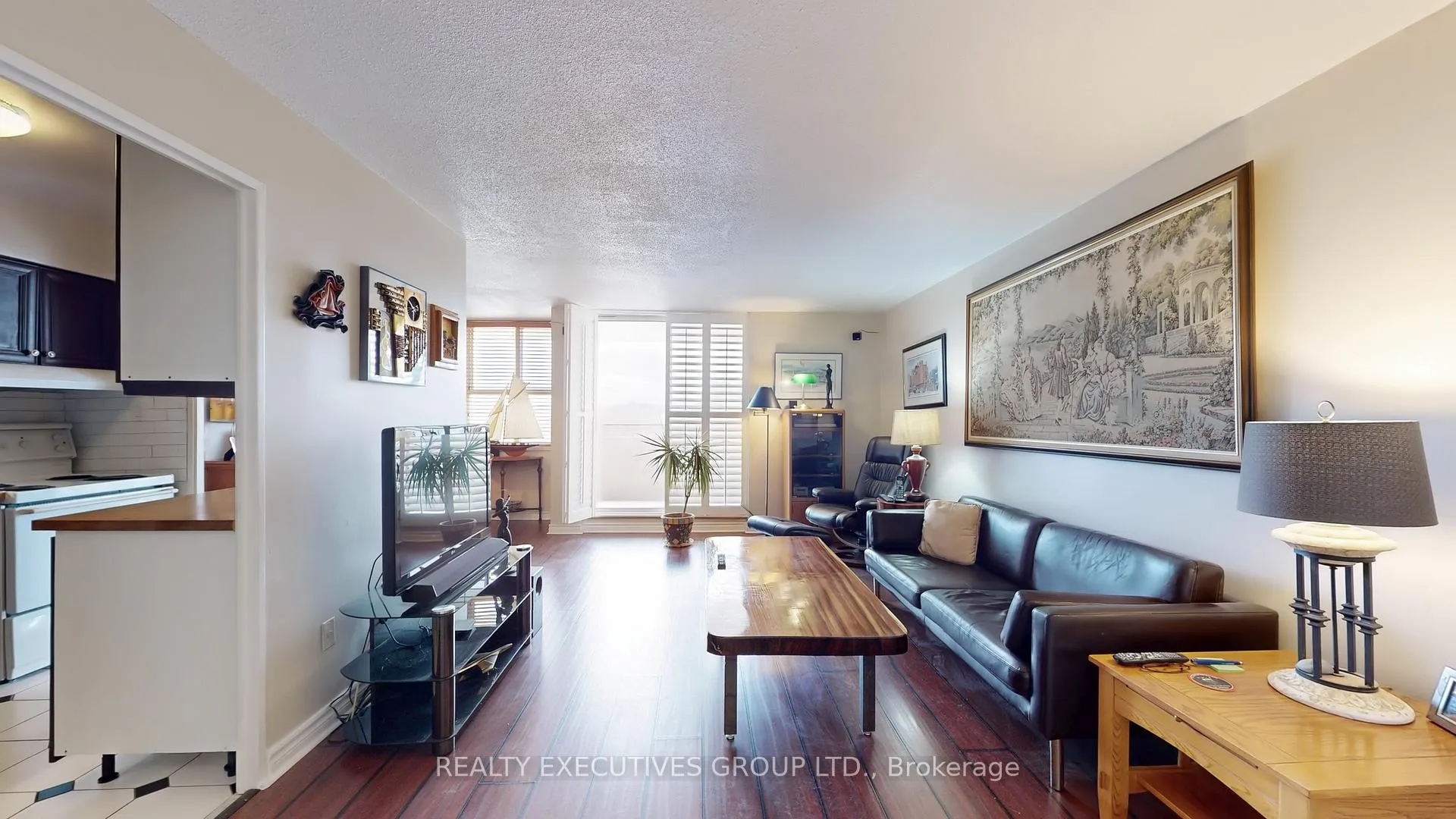 Photo 5 of Unit 701, 80 Inverlochy Boulevard, Markham, Royal Orchard — HOMEH