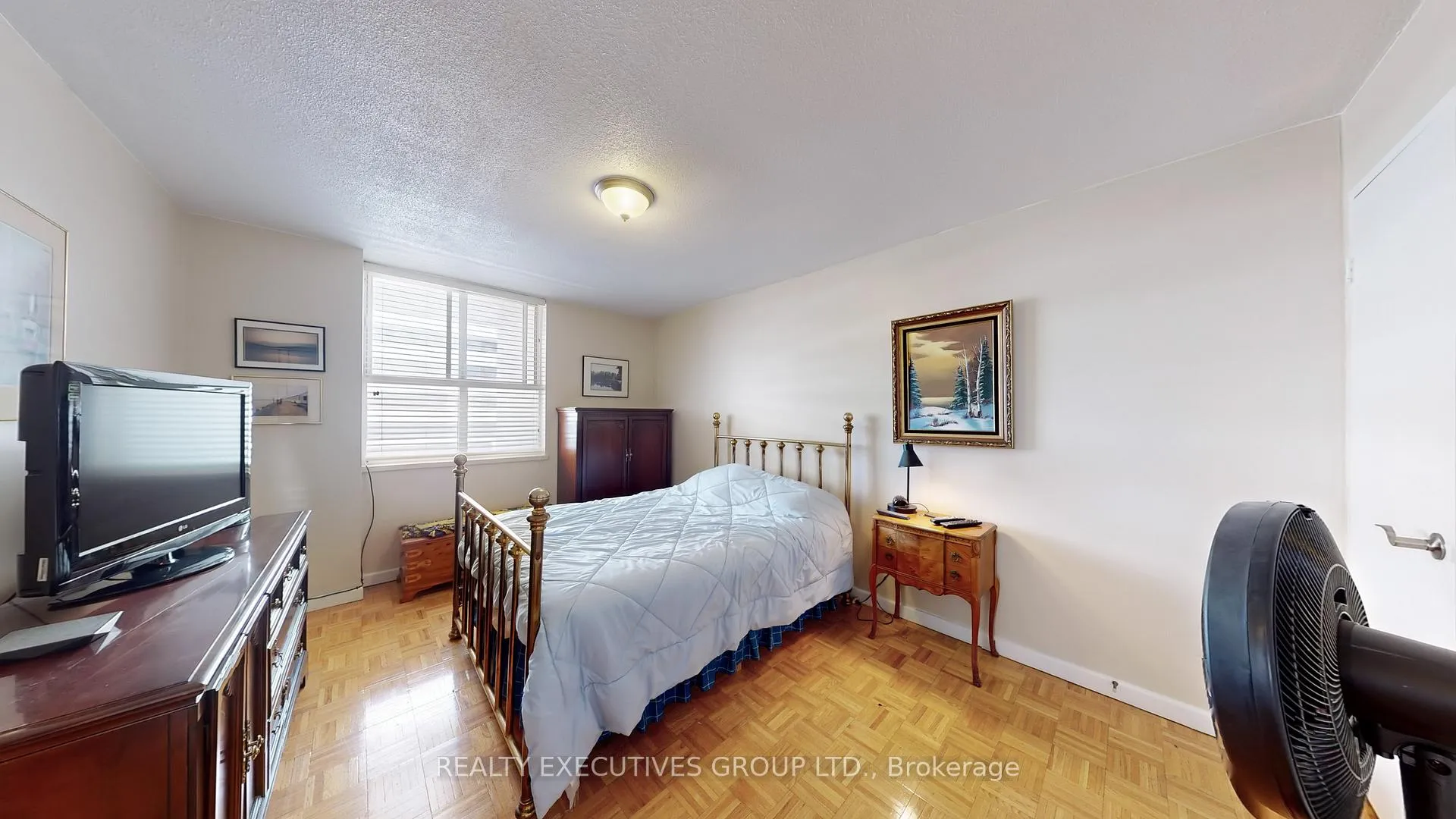 Photo 14 of Unit 701, 80 Inverlochy Boulevard, Markham, Royal Orchard — HOMEH