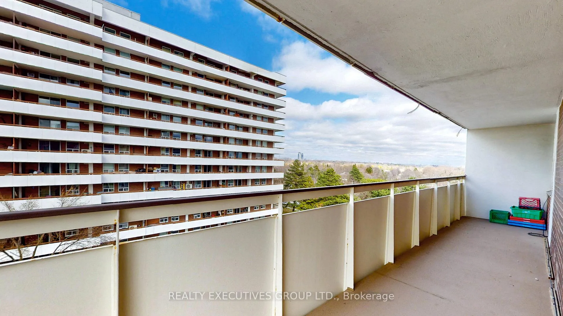 Photo 24 of Unit 701, 80 Inverlochy Boulevard, Markham, Royal Orchard — HOMEH