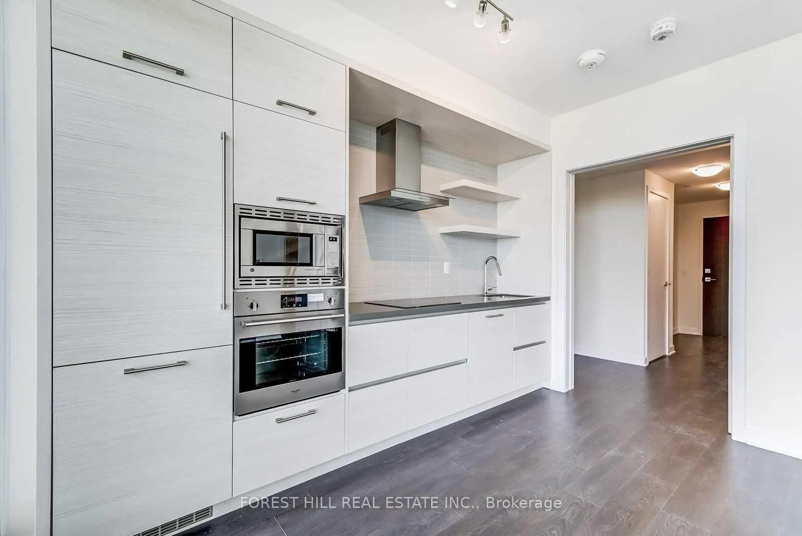 Photo 12 of Unit 5706, 2221 Yonge Street, Toronto, Mount Pleasant West — HOMEH