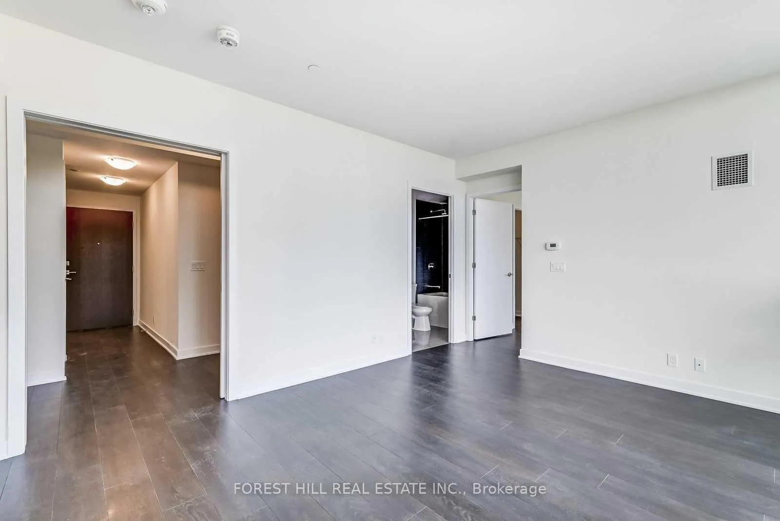 Photo 13 of Unit 5706, 2221 Yonge Street, Toronto, Mount Pleasant West — HOMEH