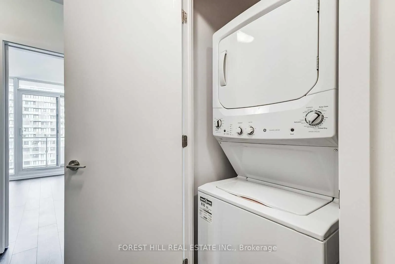 Photo 23 of Unit 5706, 2221 Yonge Street, Toronto, Mount Pleasant West — HOMEH