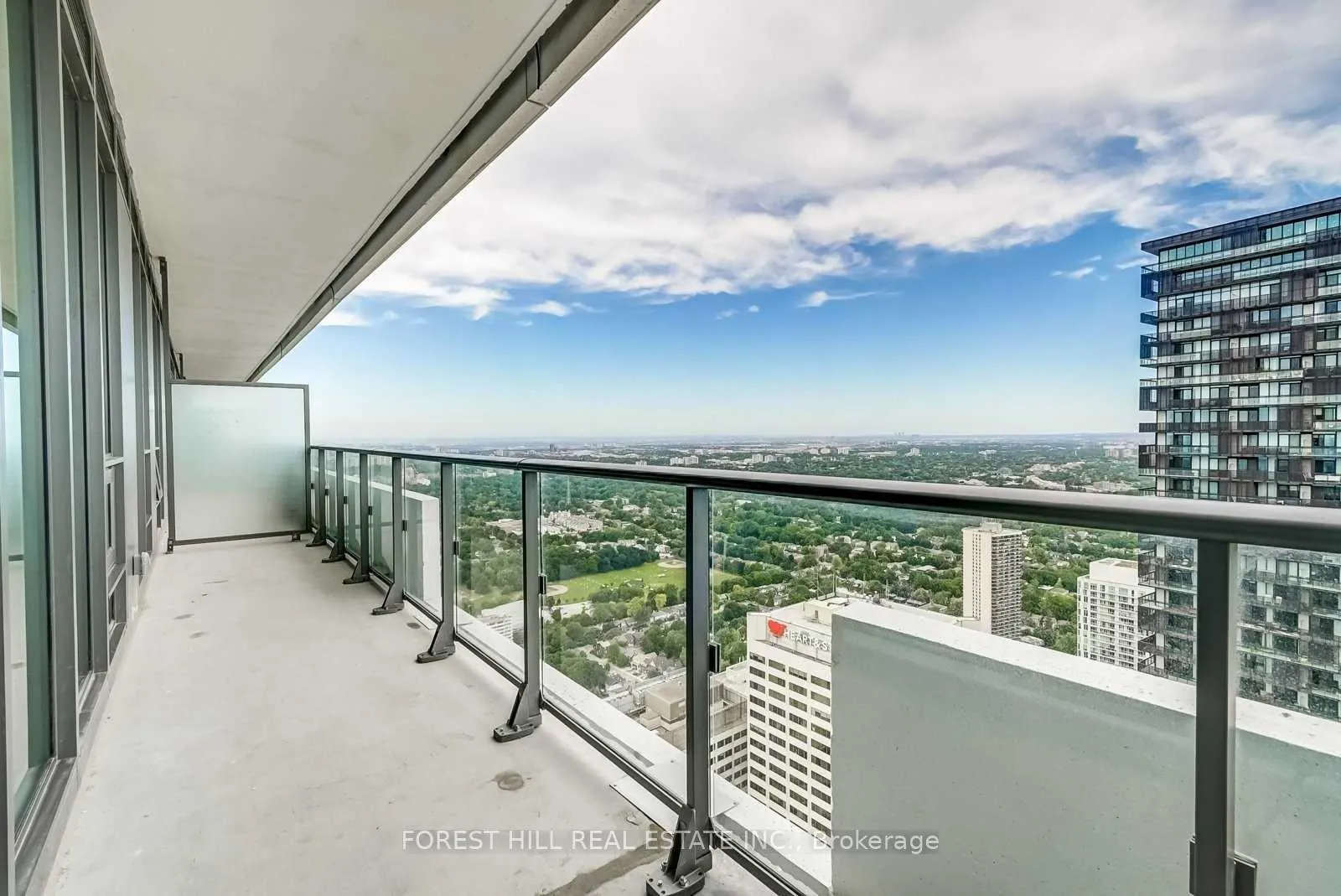 Photo 24 of Unit 5706, 2221 Yonge Street, Toronto, Mount Pleasant West — HOMEH