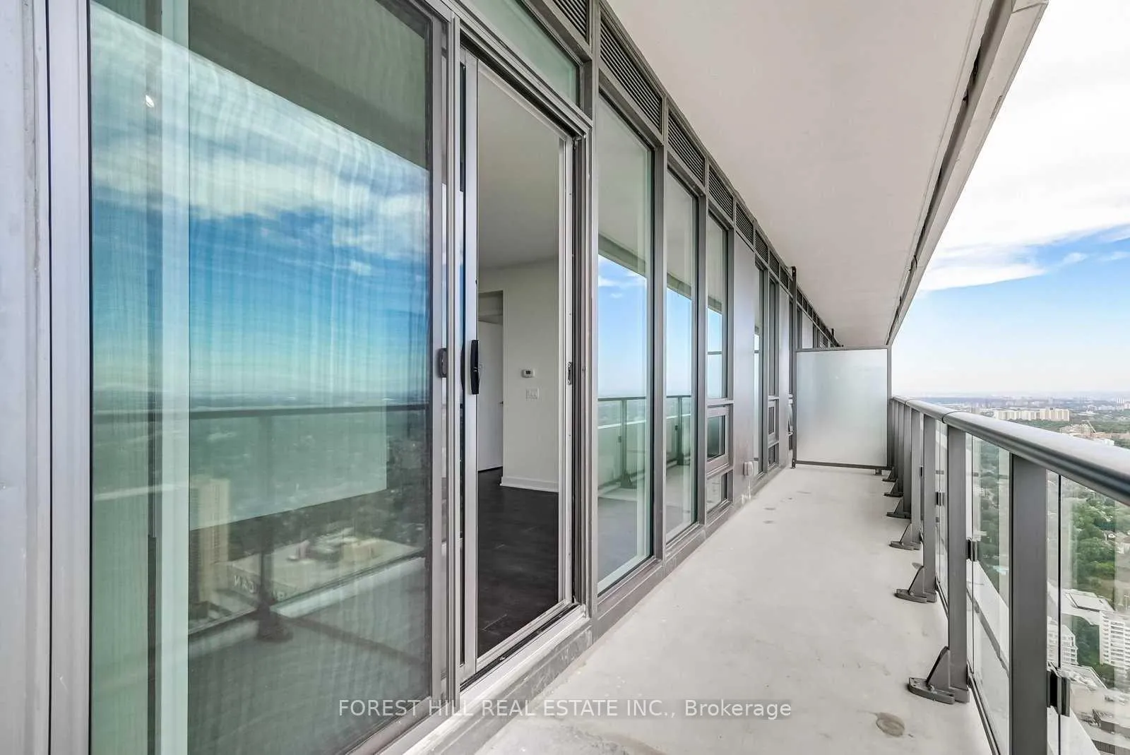 Photo 25 of Unit 5706, 2221 Yonge Street, Toronto, Mount Pleasant West — HOMEH