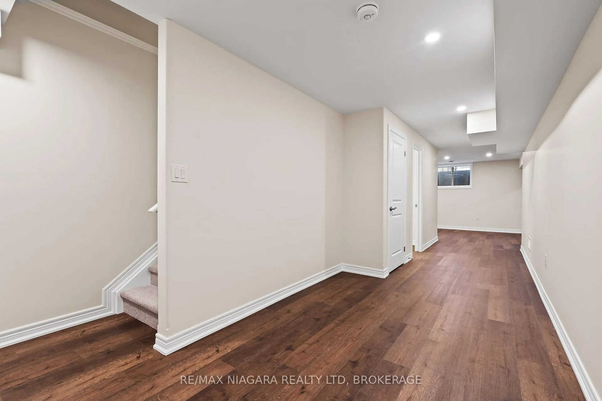 Photo 21 of Unit B, 427 Vine Street, St. Catharines, Vine/Linwell — HOMEH
