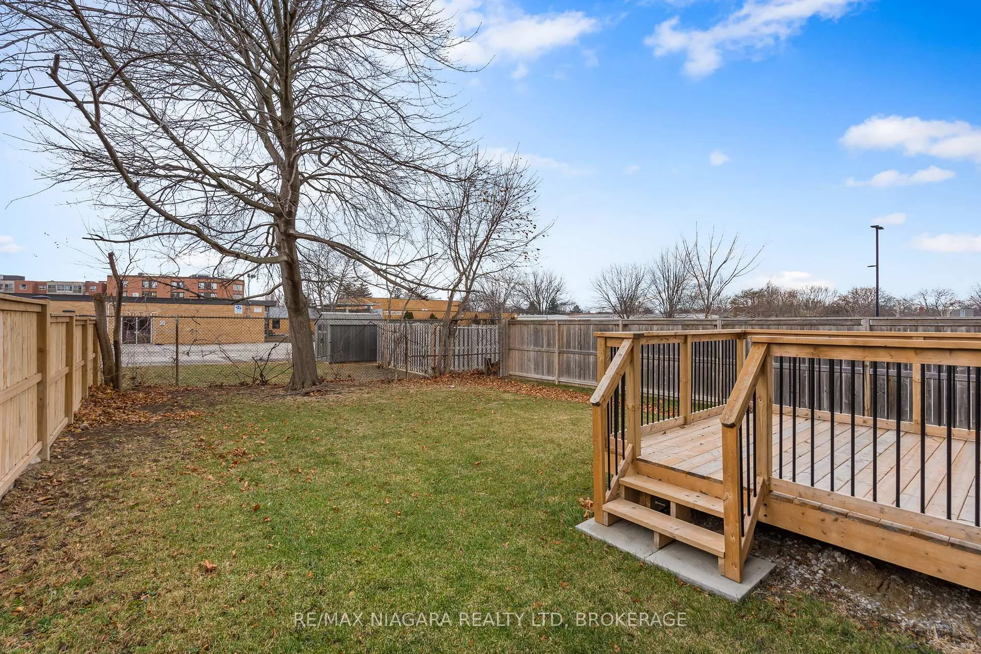 Photo 27 of Unit B, 427 Vine Street, St. Catharines, Vine/Linwell — HOMEH