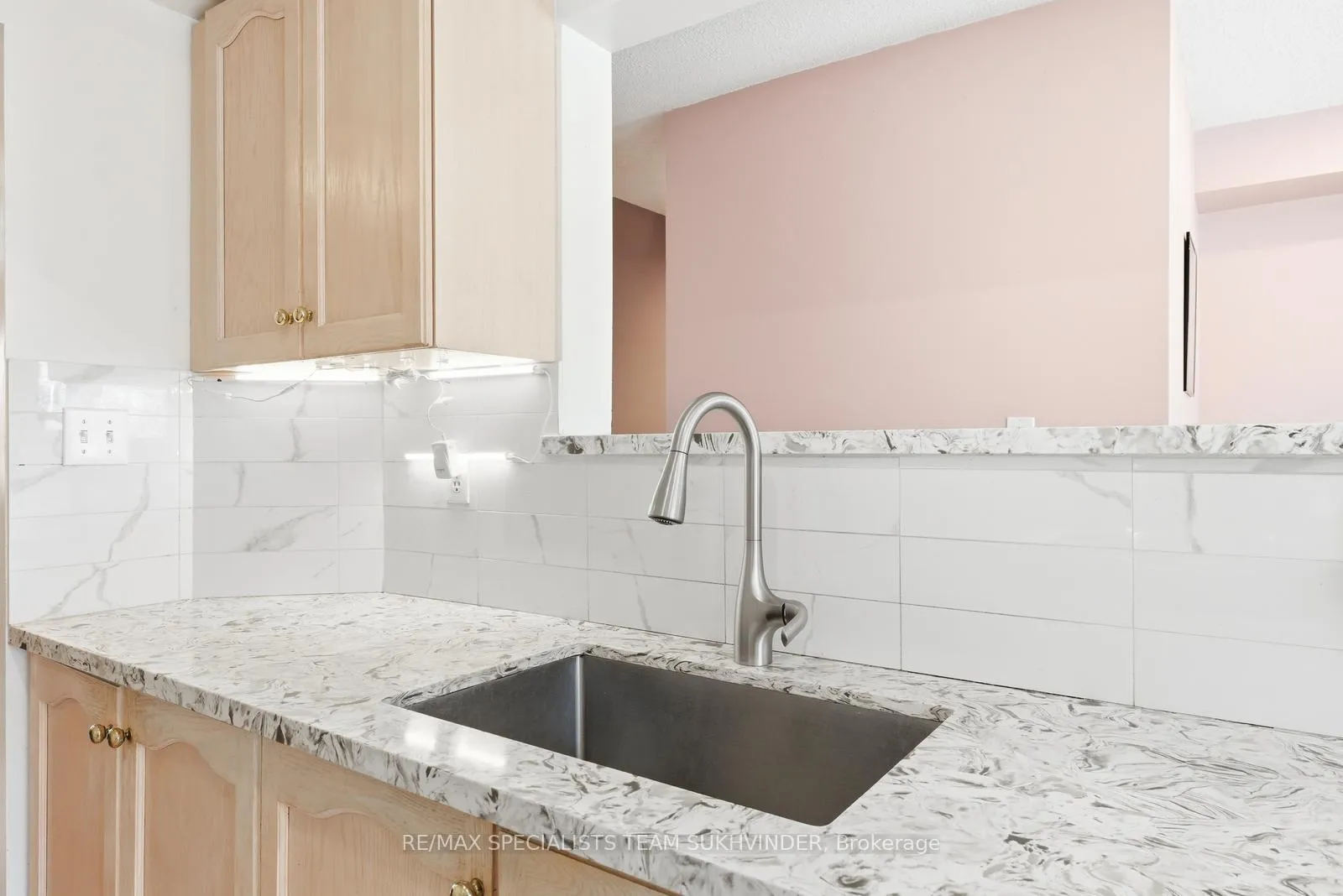 Photo 16 of Unit 92, 2 Clay Brick Court, Brampton, Brampton North — HOMEH