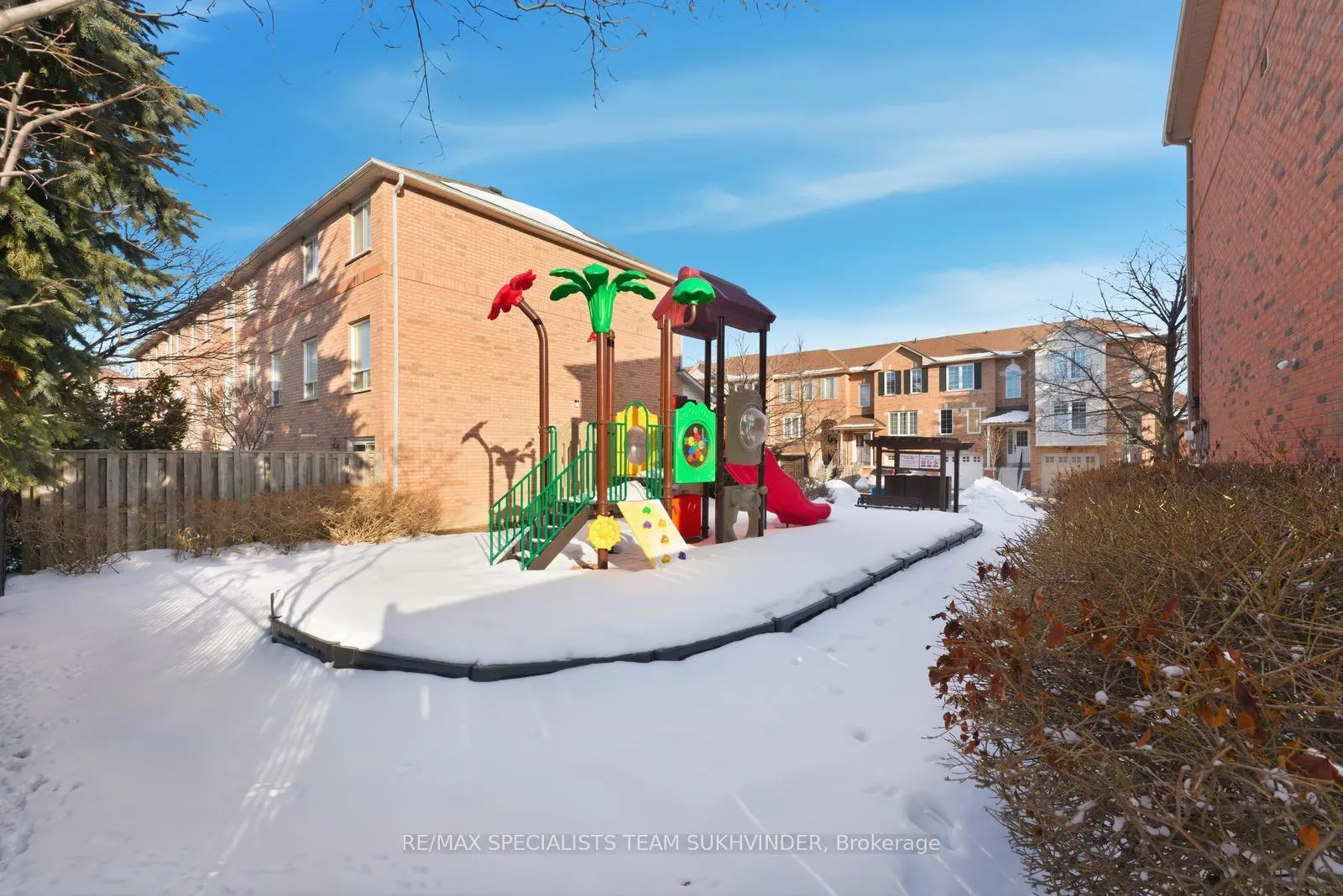 Photo 37 of Unit 92, 2 Clay Brick Court, Brampton, Brampton North — HOMEH
