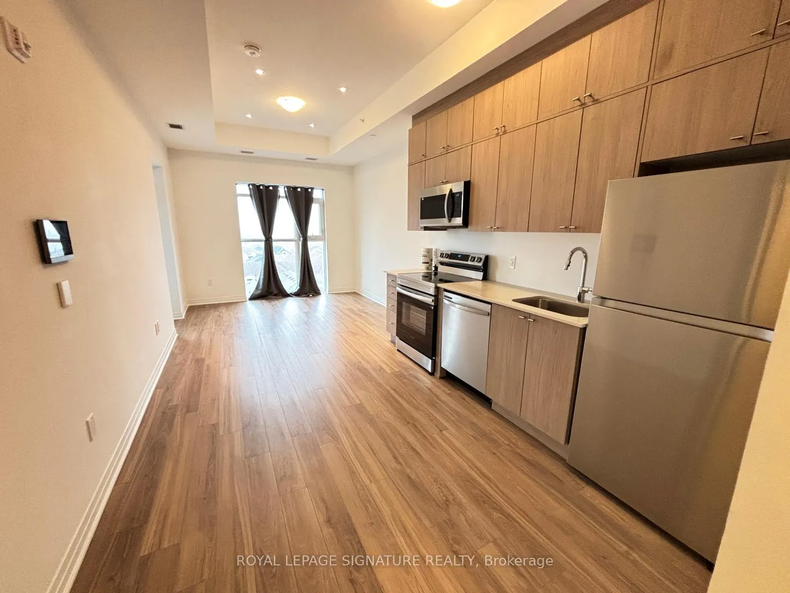Photo 10 of Unit 604, 480 Gordon Krantz Avenue, Milton, Walker — HOMEH