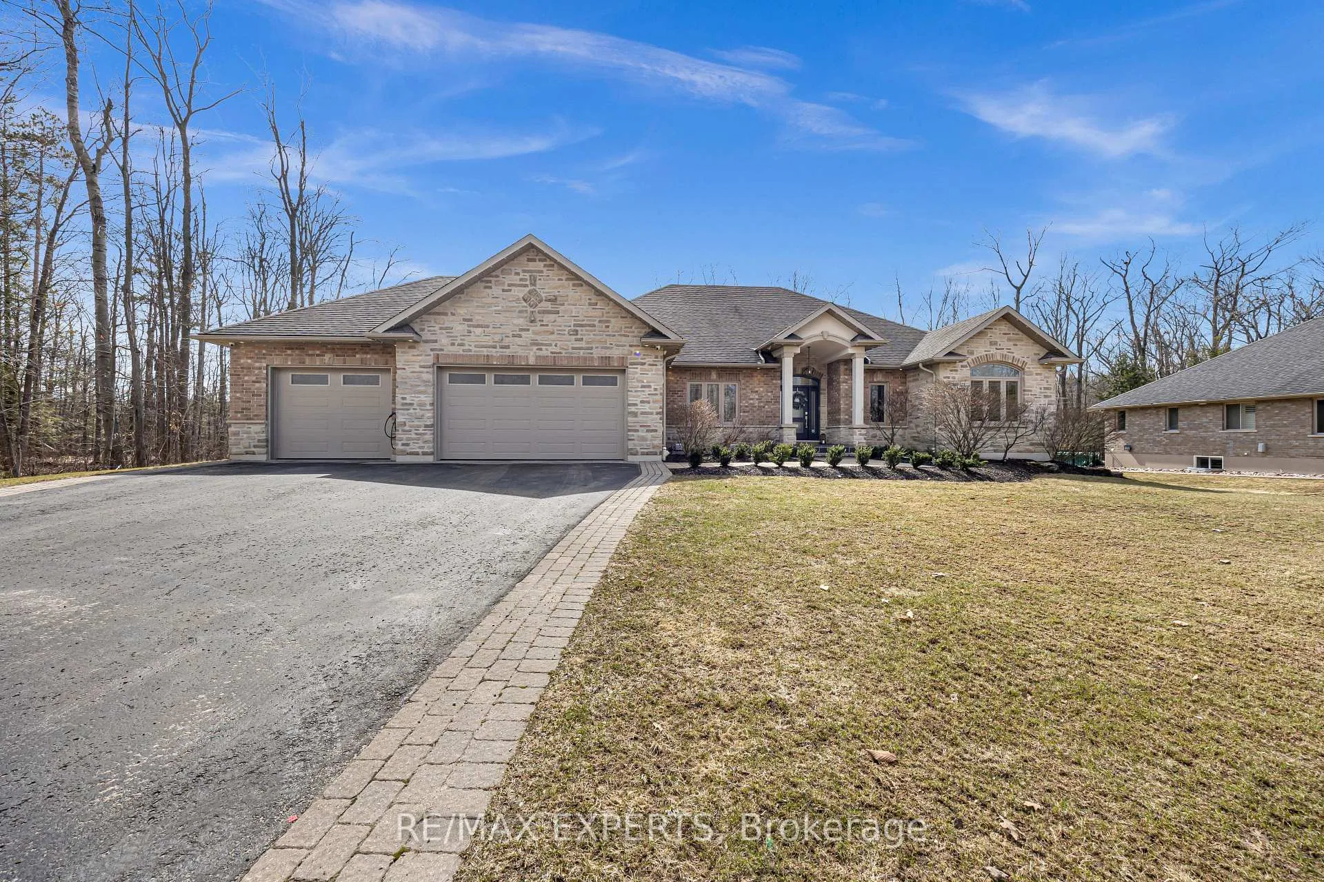 Photo 2 of 1215 Seadon Road, Springwater, Snow Valley — HOMEH