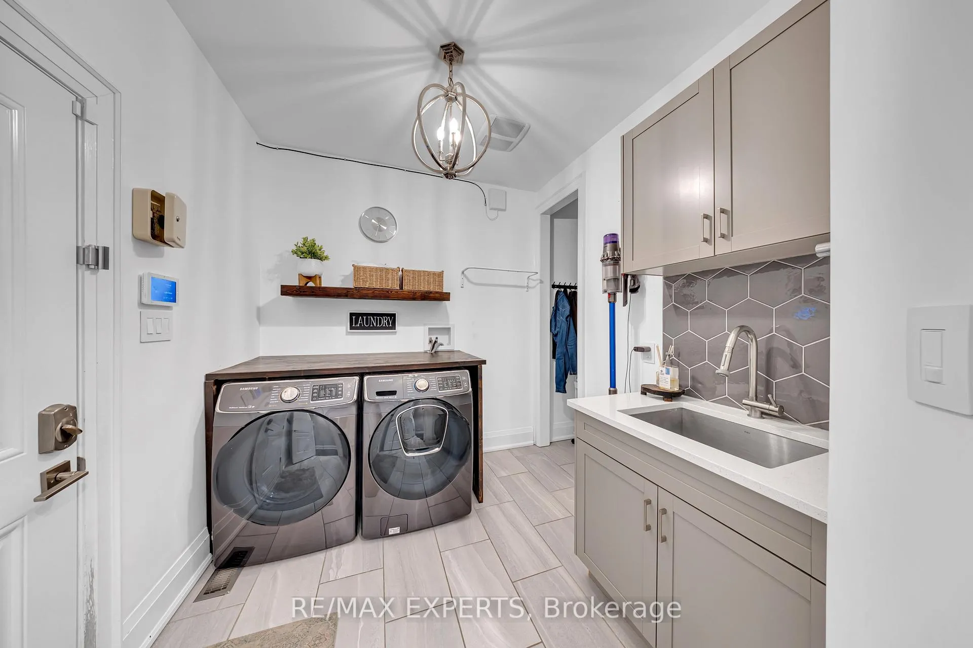 Photo 27 of 1215 Seadon Road, Springwater, Snow Valley — HOMEH