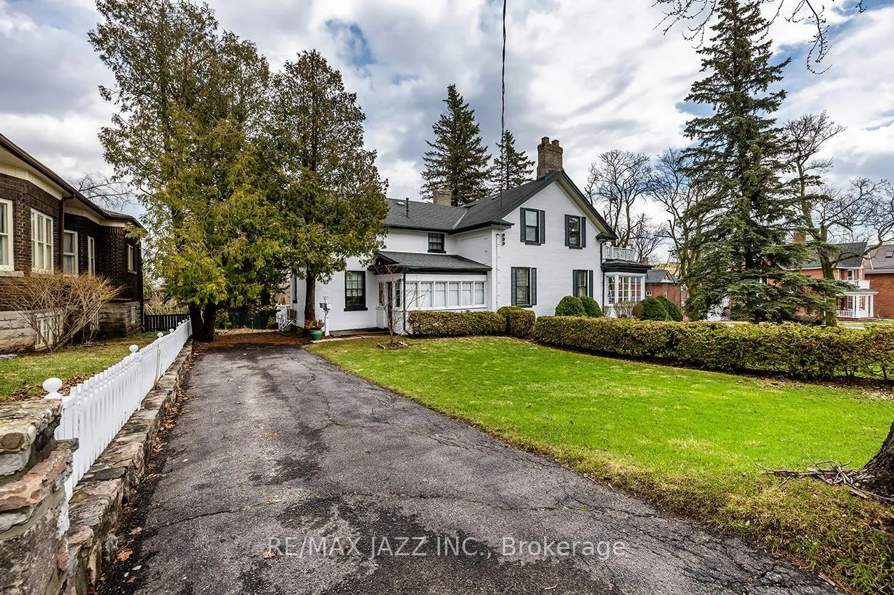 Photo 5 of 22 Francis Street, Kawartha Lakes, Lindsay — HOMEH