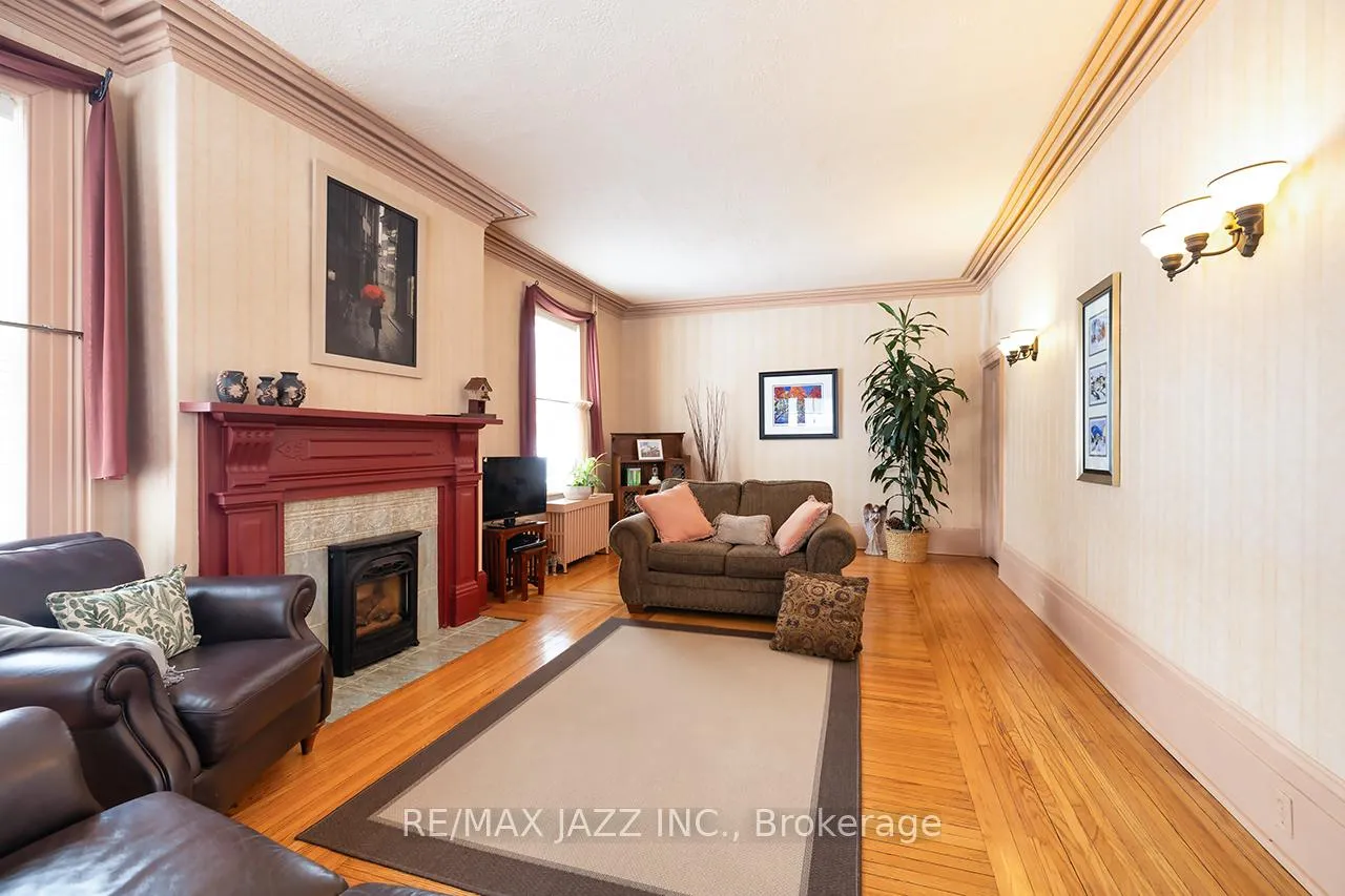Photo 12 of 22 Francis Street, Kawartha Lakes, Lindsay — HOMEH